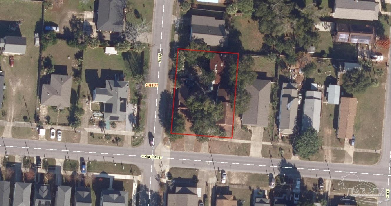 816 W Gregory Street Pensacola FL 32502