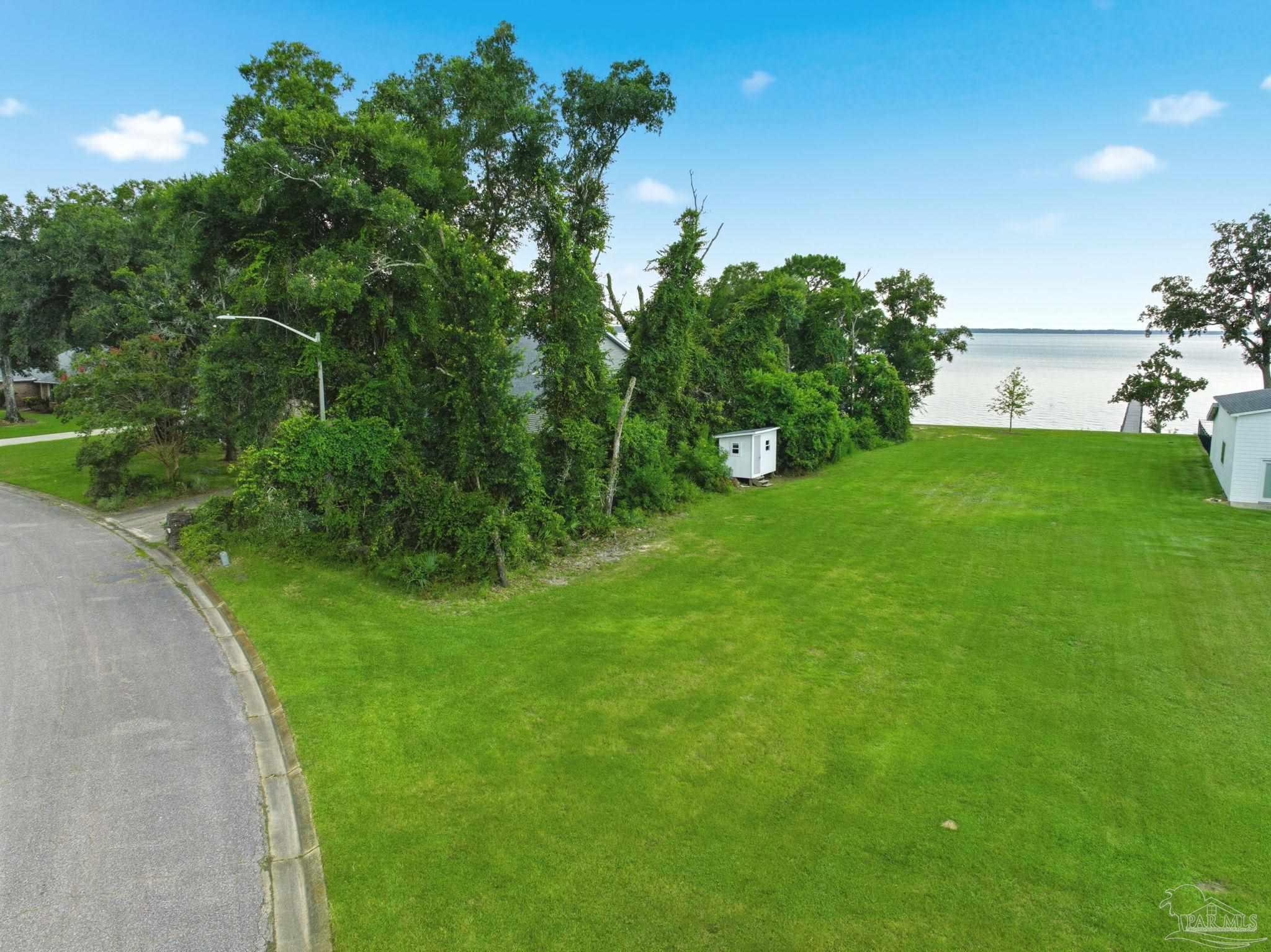 5655 Bay Forest Drive Pensacola FL 32526