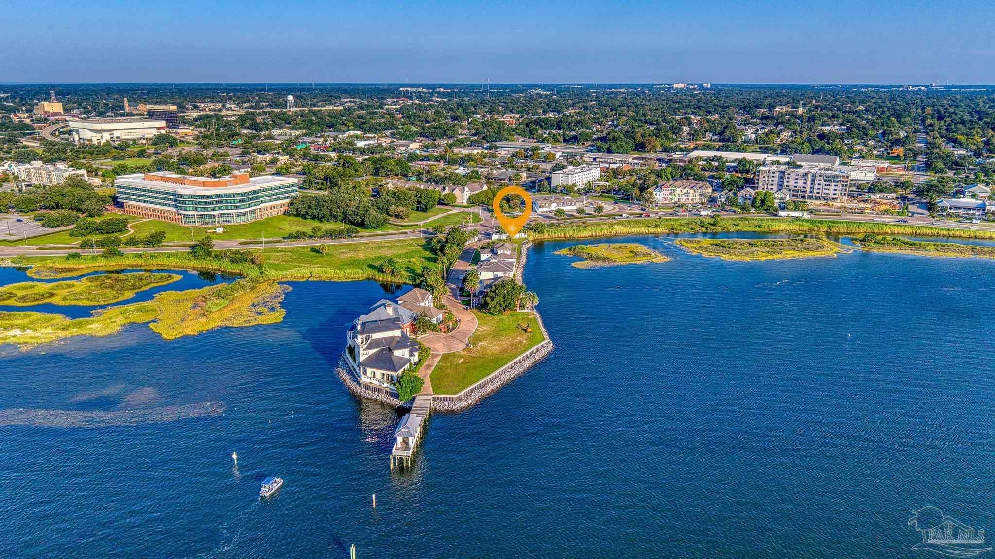 4 Wharf Avenue Pensacola FL 32502