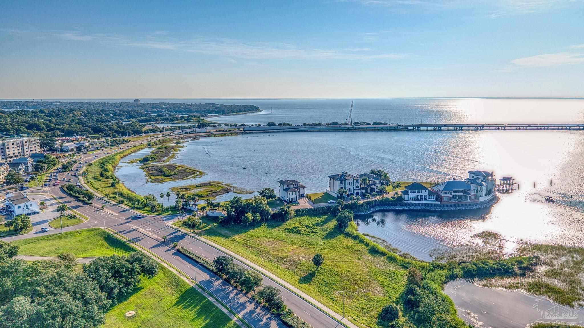 4 Wharf Avenue Pensacola FL 32502