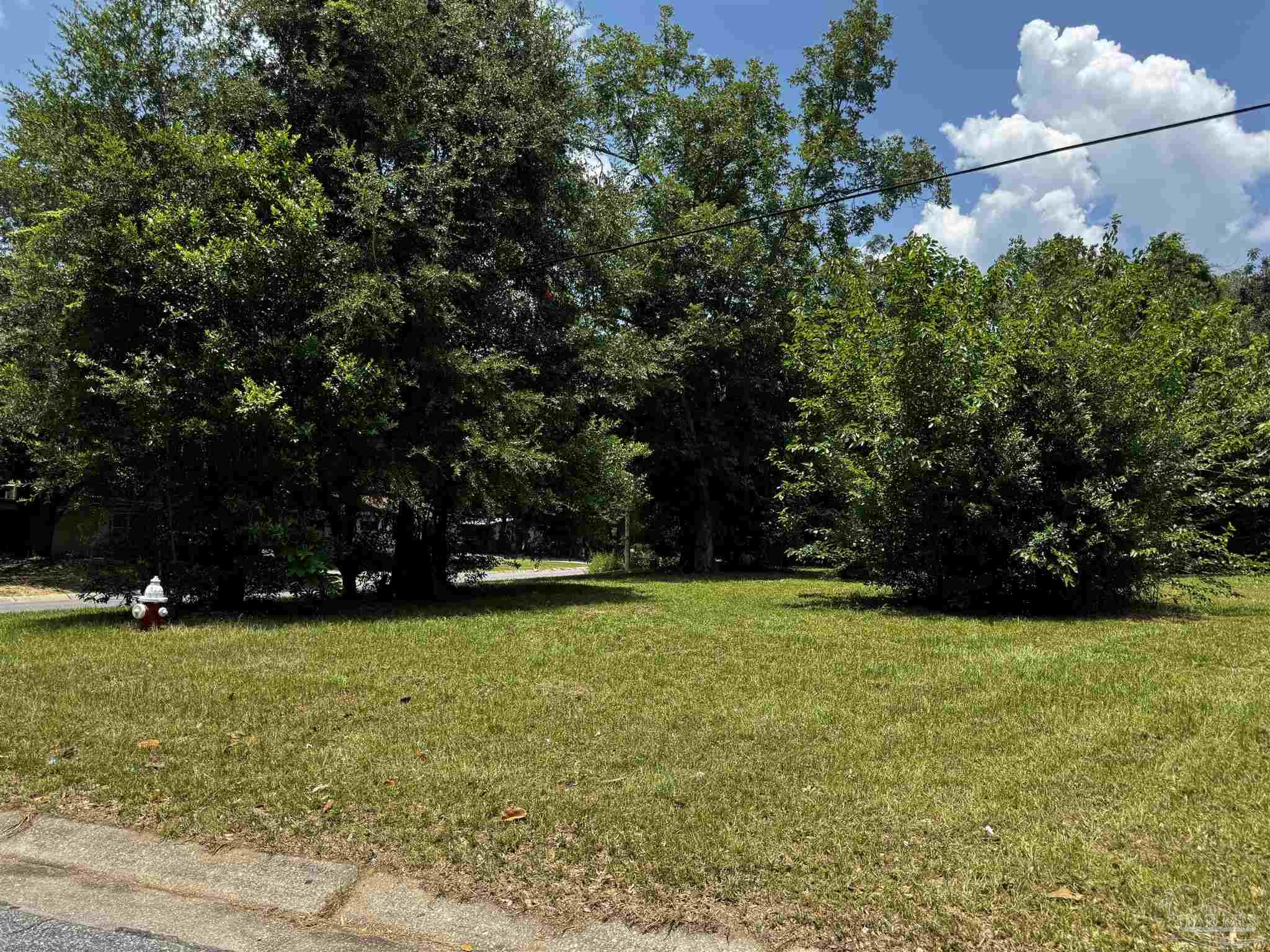 100 Aquamarine Avenue Pensacola FL 32505