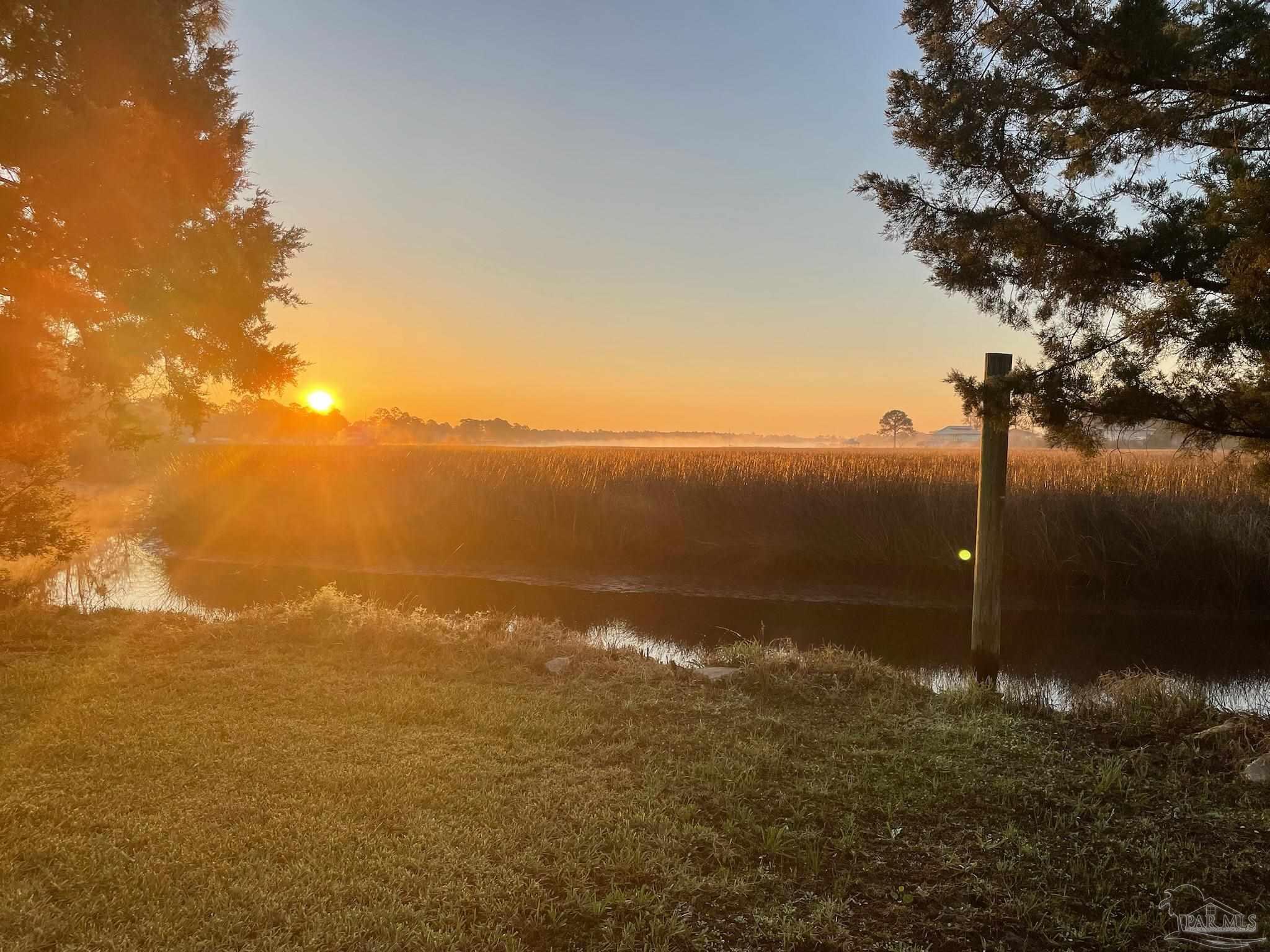 7524 Petersen Pt Road Milton FL 32583