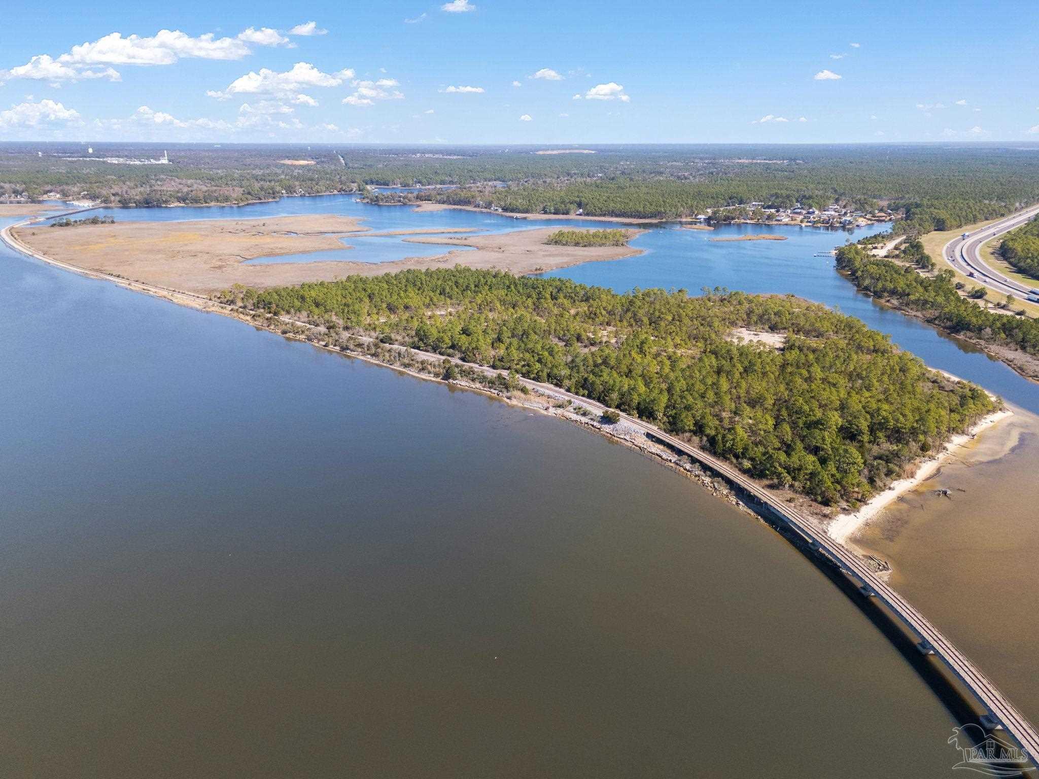 Island Delmonte Drive Milton FL 32583