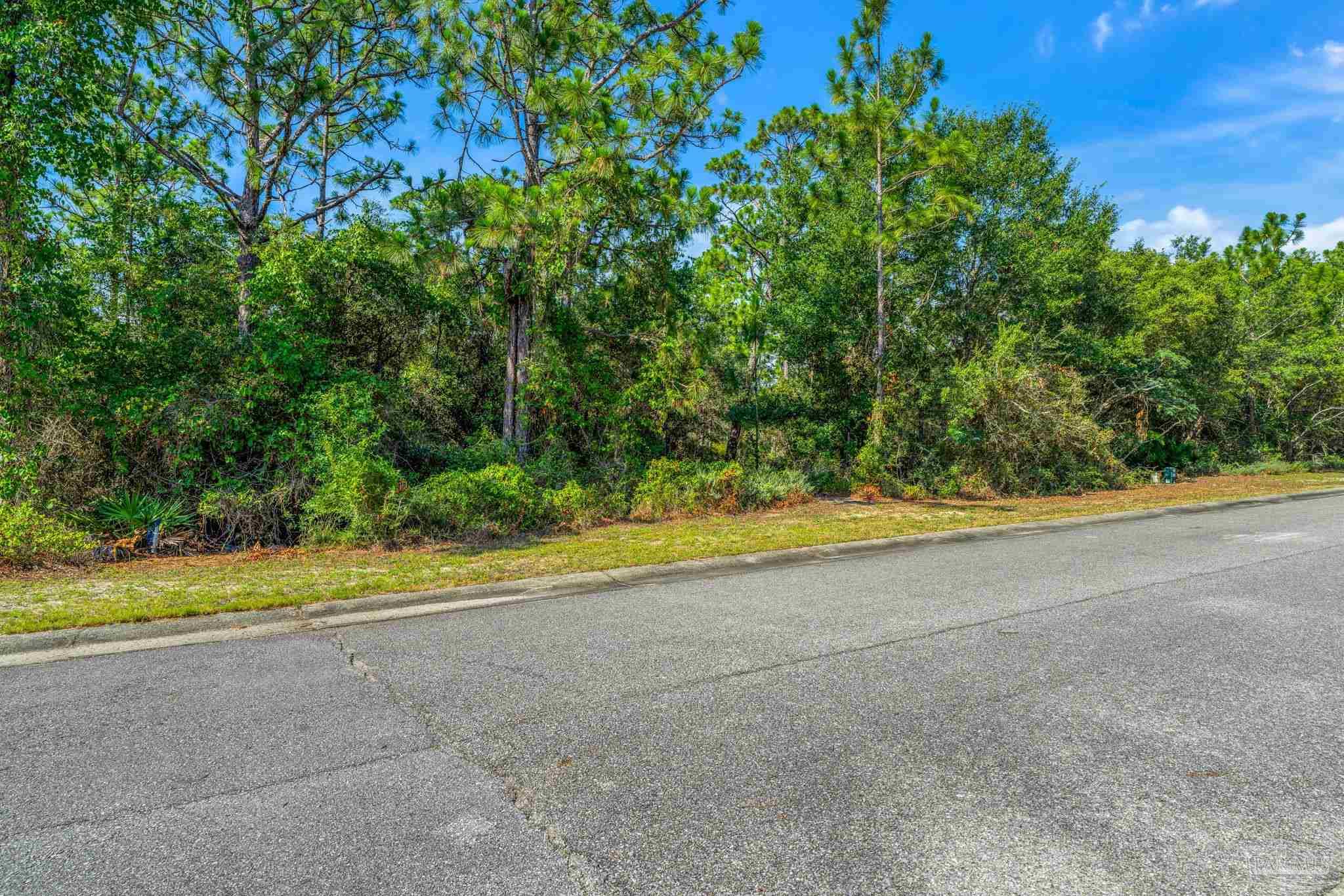 10687 Close Hauled Road Pensacola FL 32507