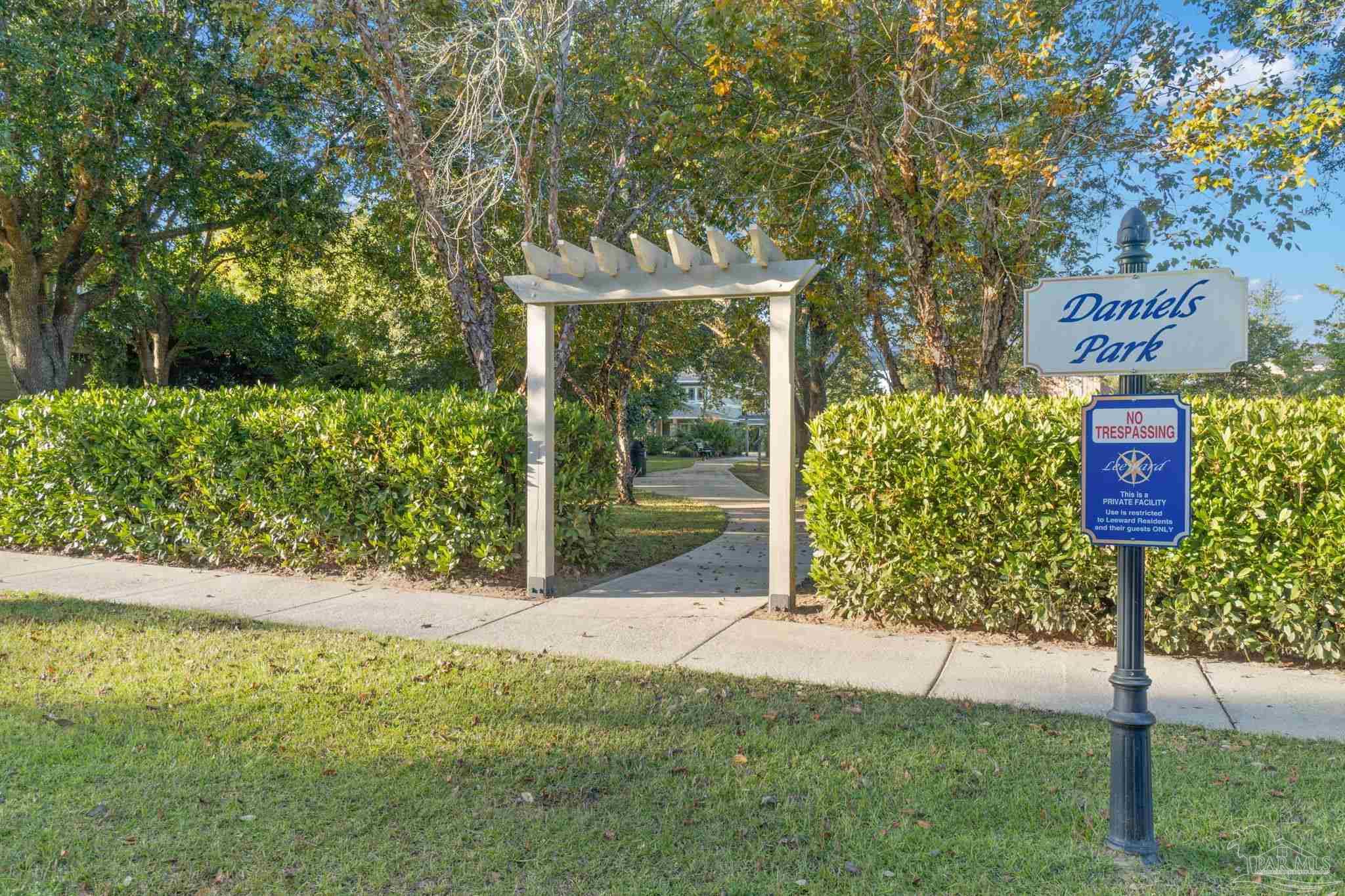 4972 Leeward Drive Pensacola FL 32507