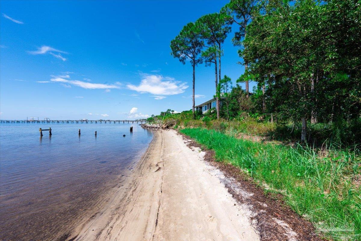 6811 Tidewater Drive Navarre FL 32566