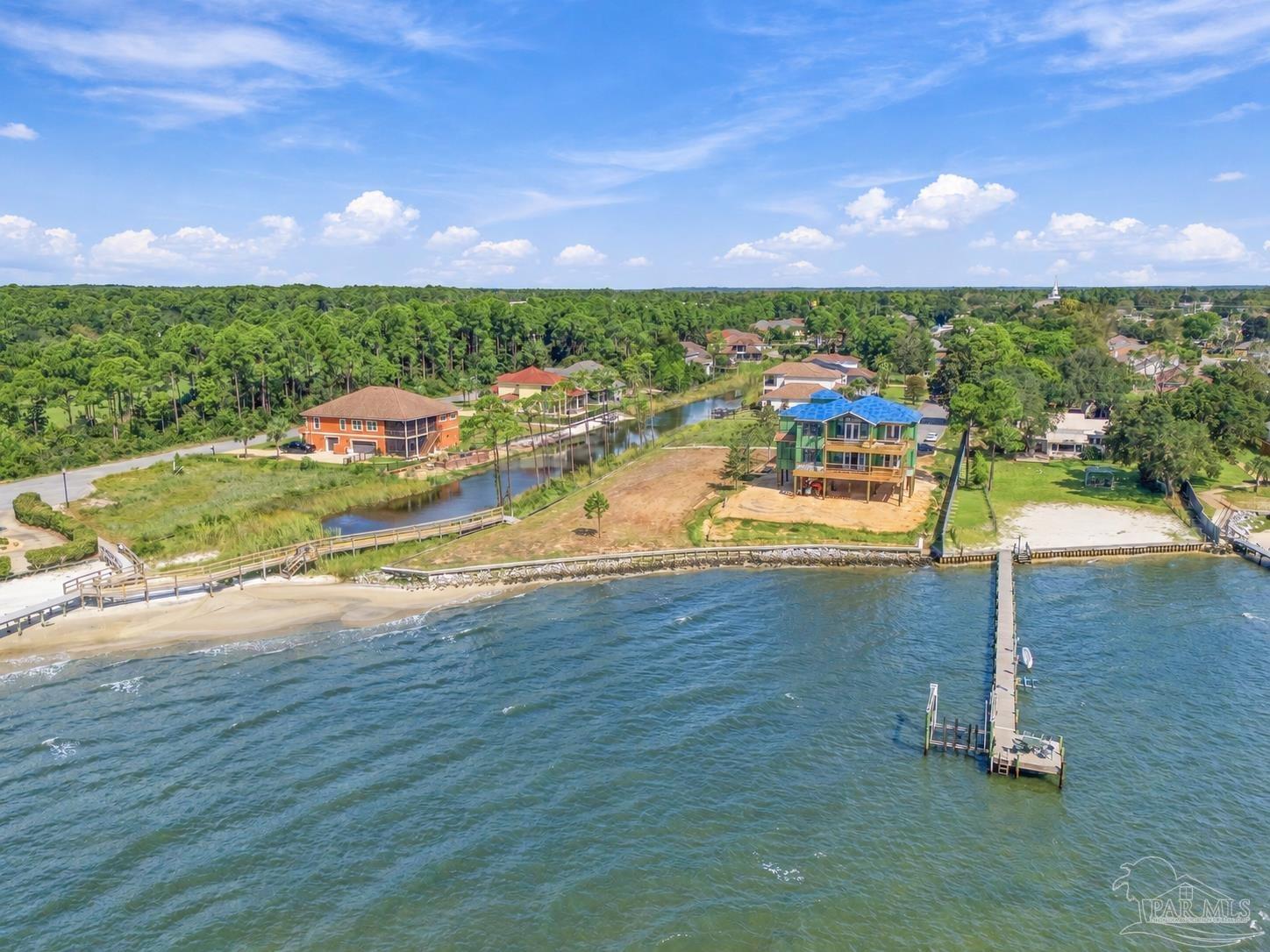 2035 Palmetto Lake Drive Navarre FL 32566