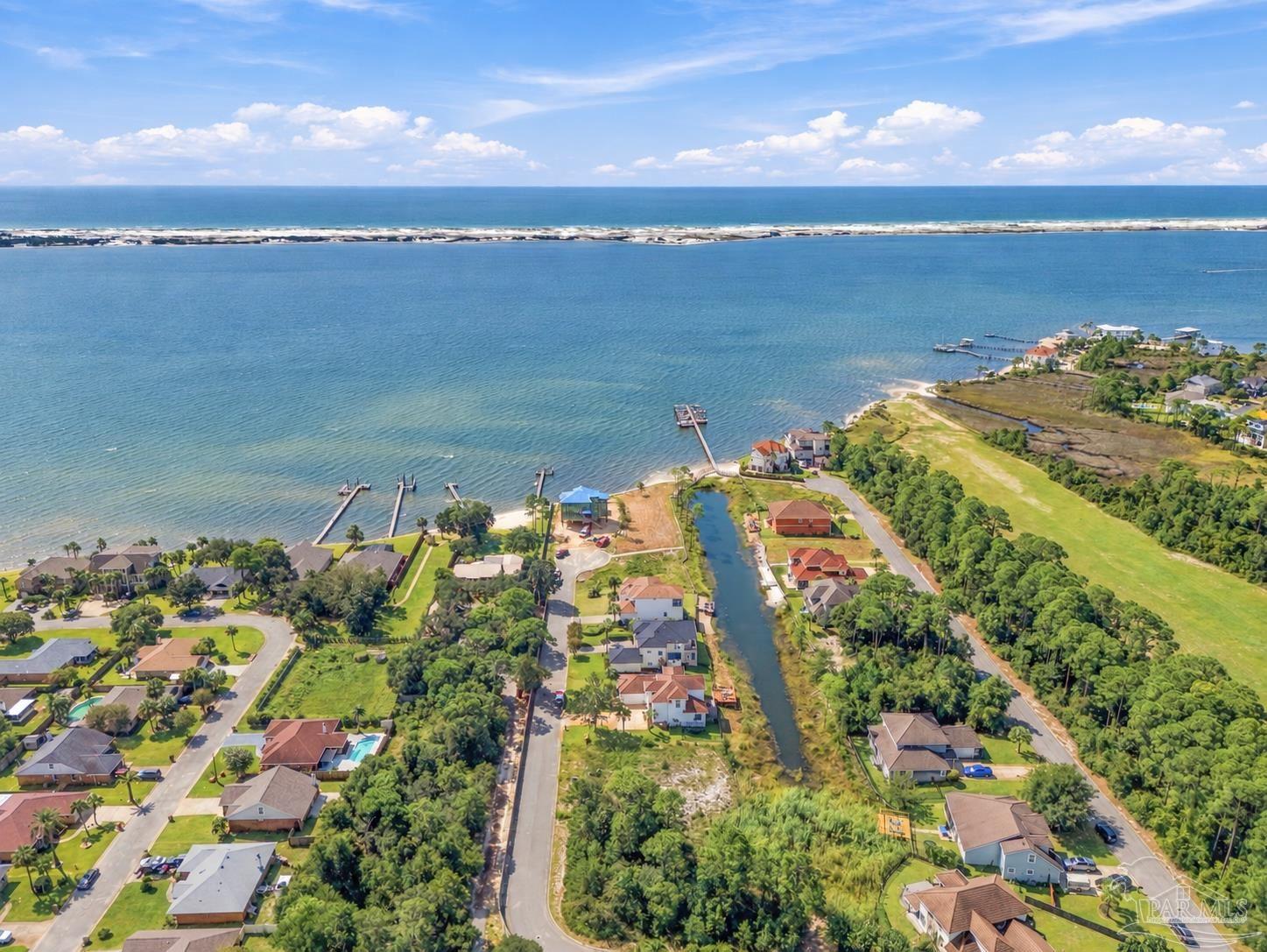 2035 Palmetto Lake Drive Navarre FL 32566