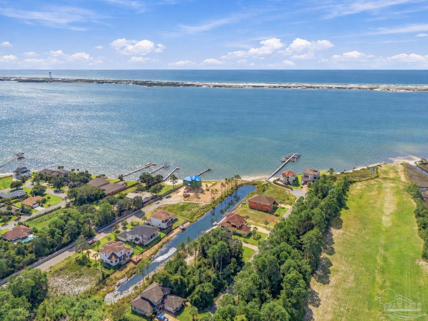 2035 Palmetto Lake Drive Navarre FL 32566