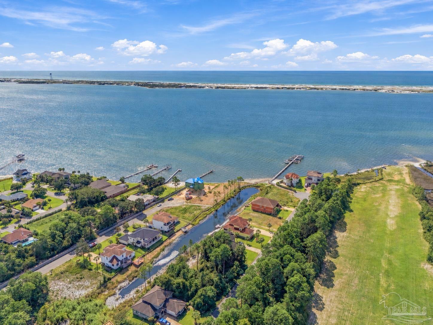 2035 Palmetto Lake Drive Navarre FL 32566