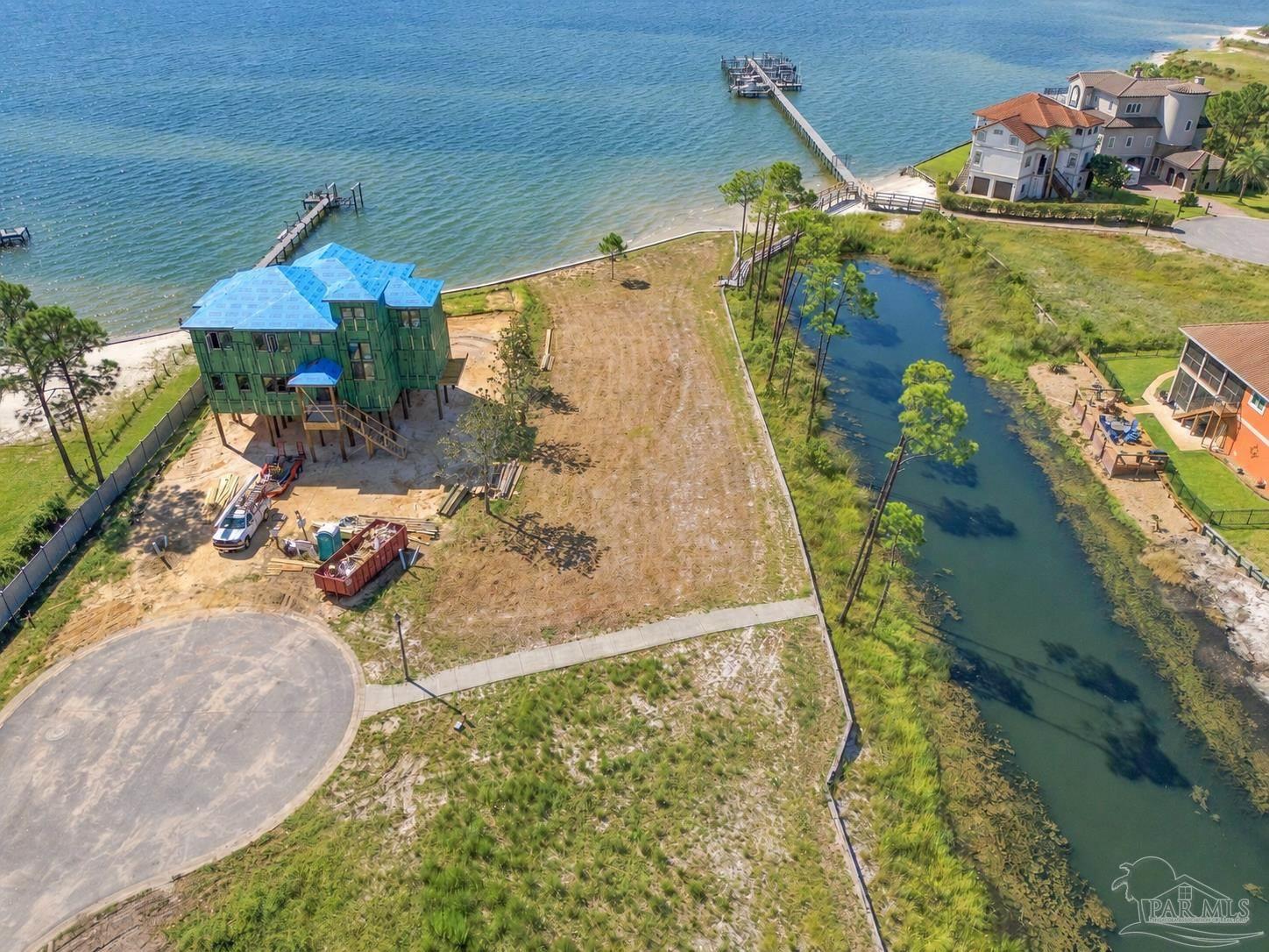 2035 Palmetto Lake Drive Navarre FL 32566