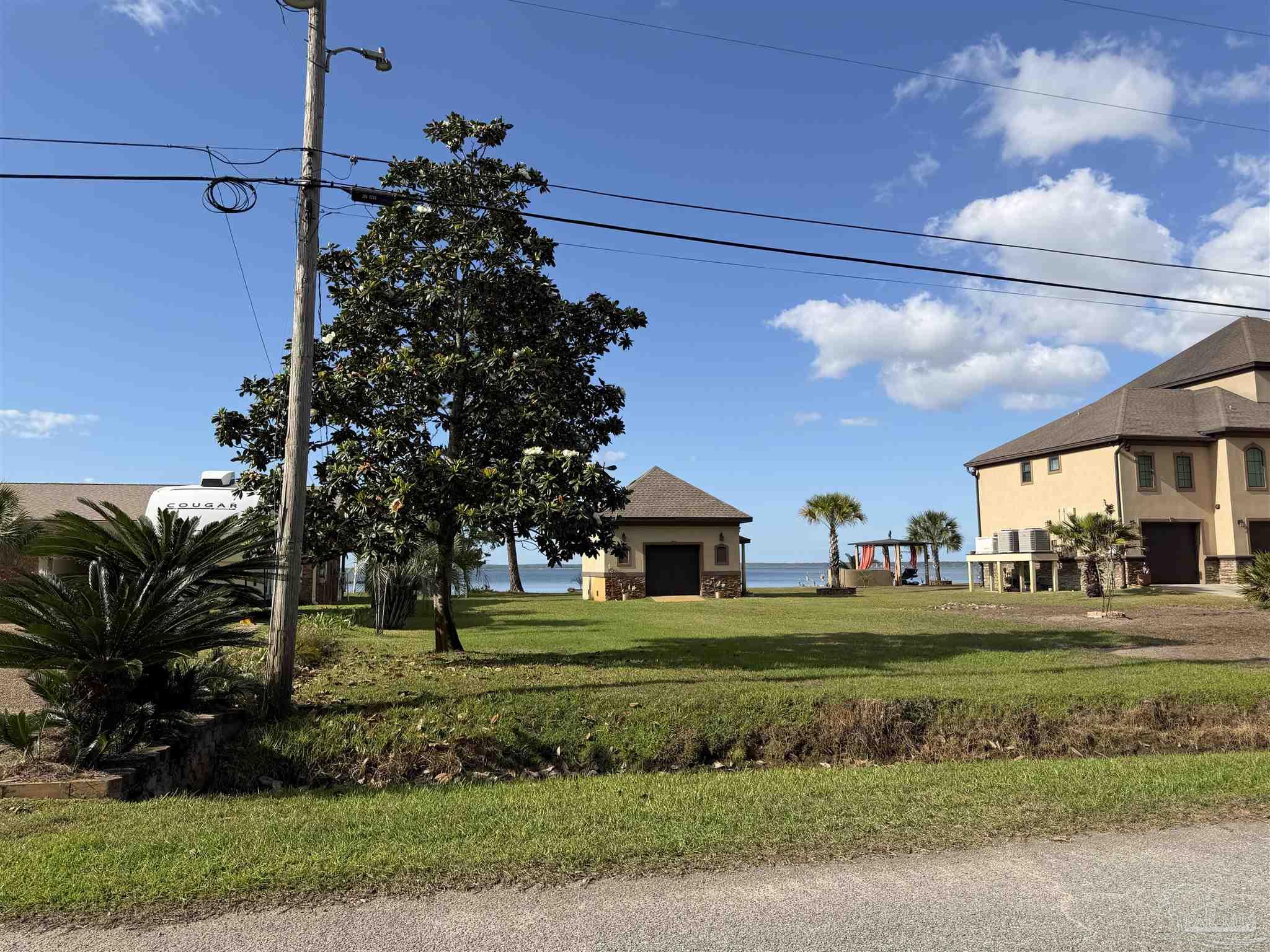 Riola Place Pensacola FL 32506