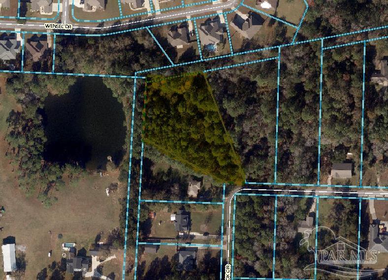700 Block Pinebrook Circle Cantonment FL 32533