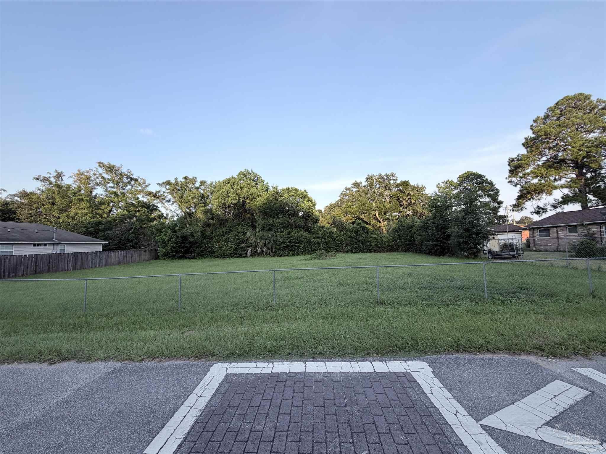 2540 N Z Street Pensacola FL 32505
