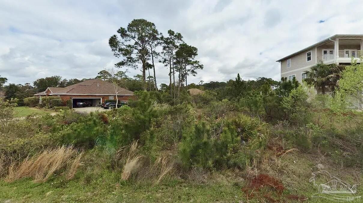 1932 Biscayne Boulevard Navarre FL 32566
