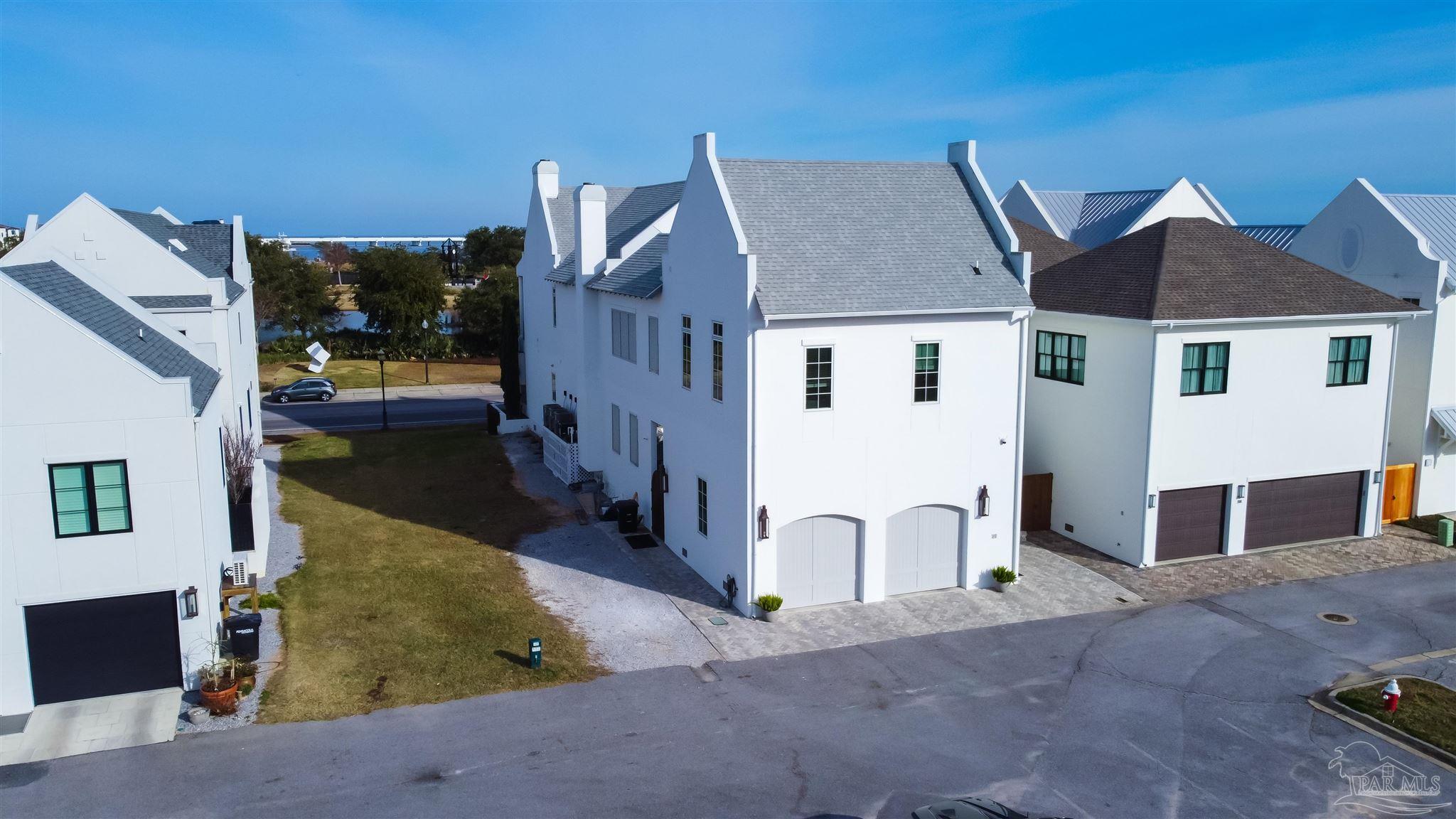 151 S 9th Avenue Pensacola FL 32502