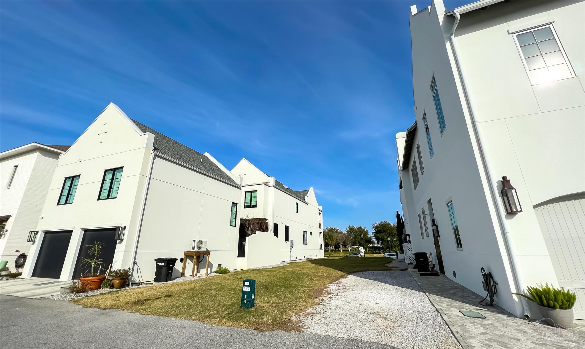 151 S 9th Avenue Pensacola FL 32502