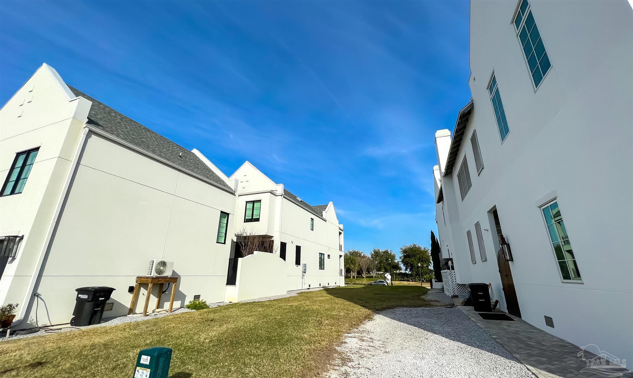 151 S 9th Avenue Pensacola FL 32502