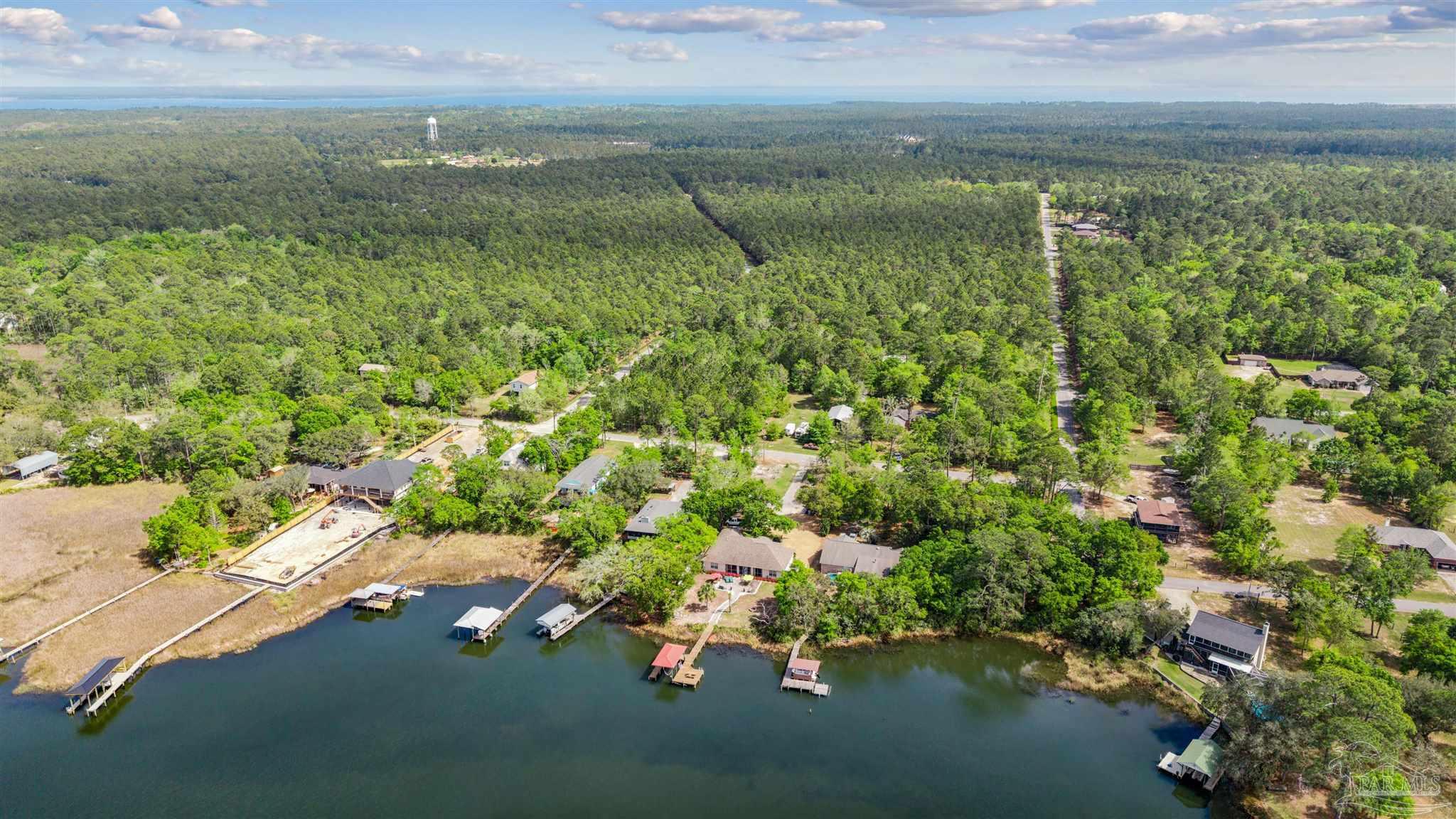 Tanbark Drive Milton FL 32583