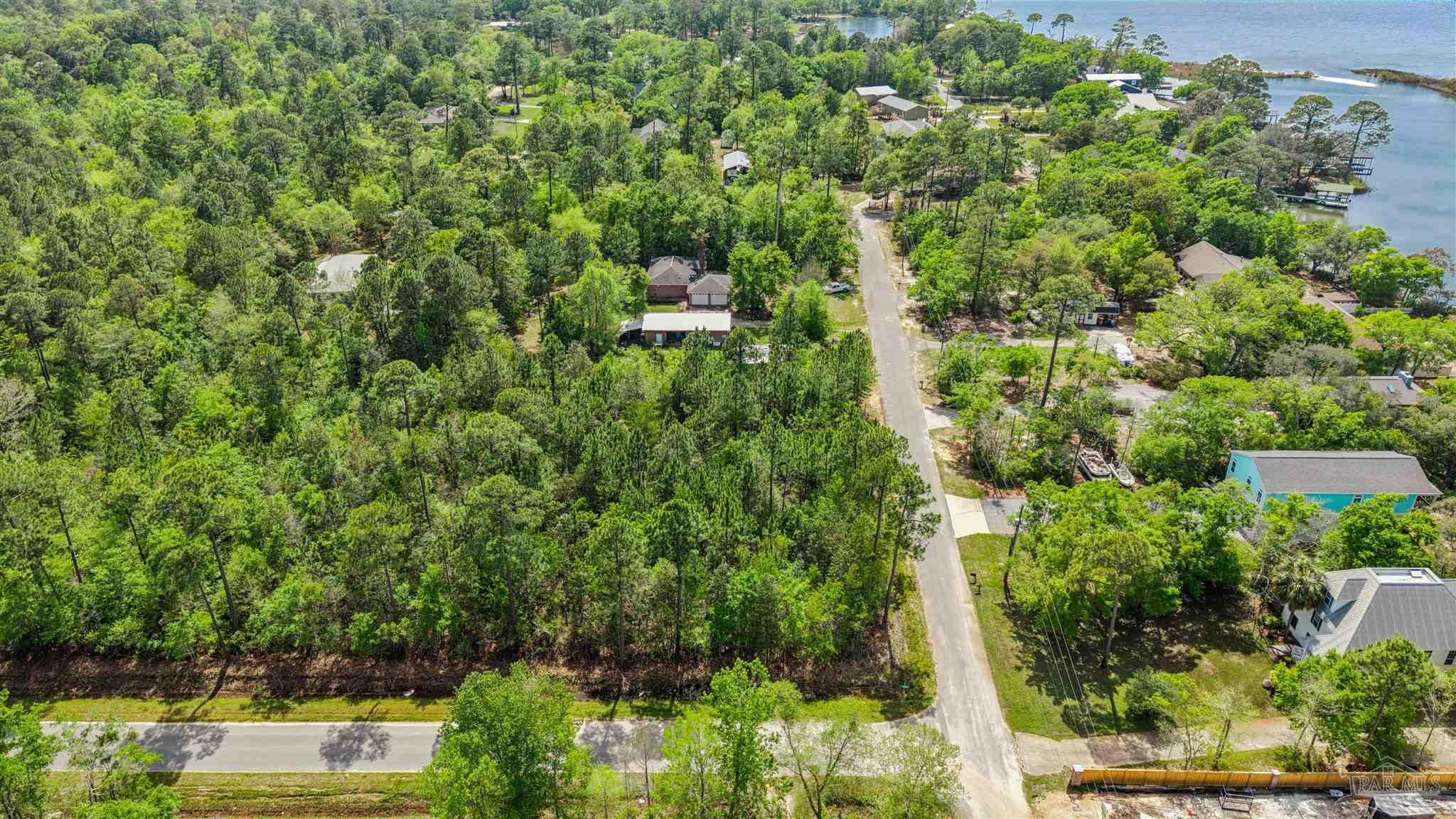 Tanbark Drive Milton FL 32583