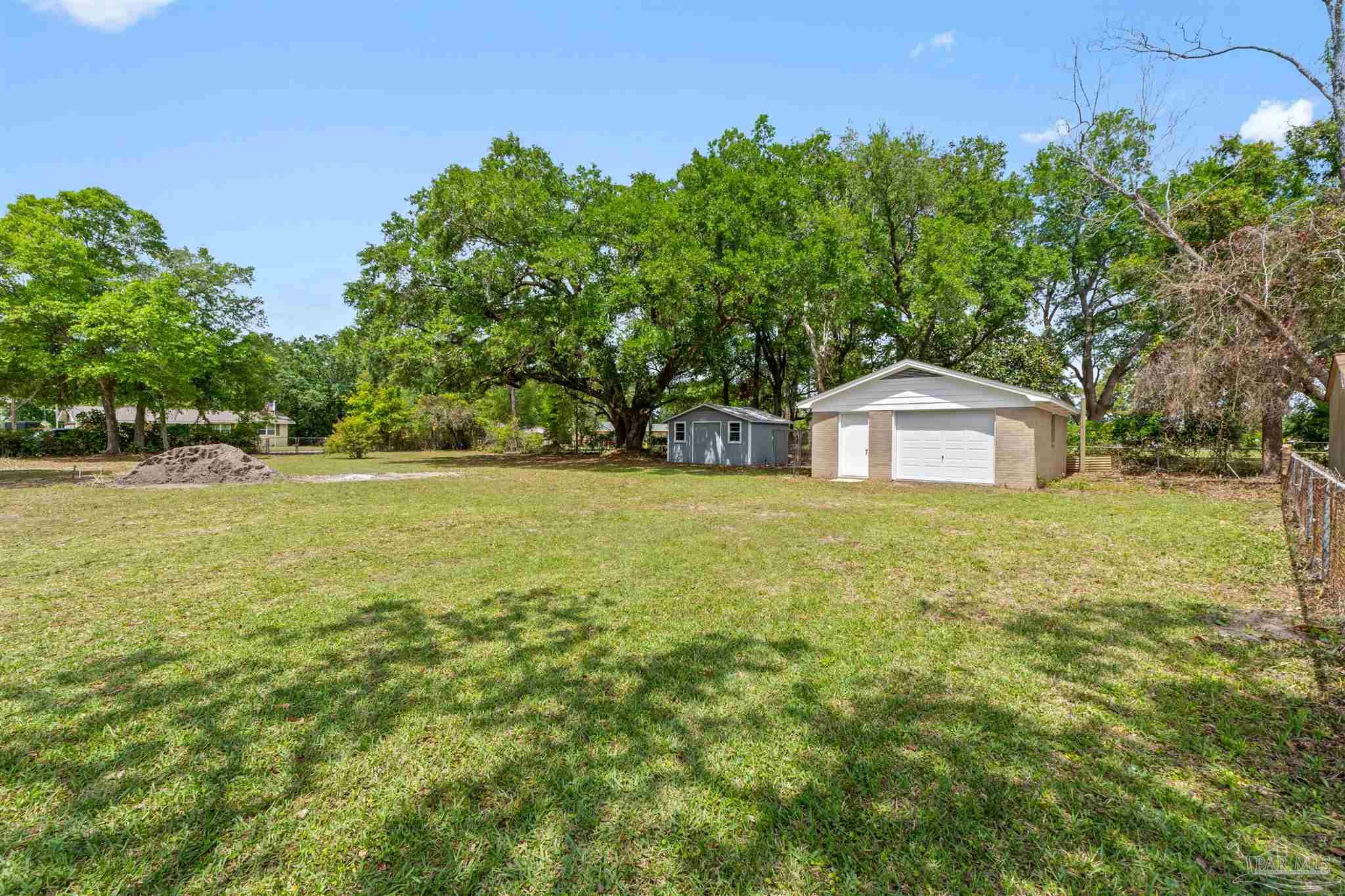 6114 Confederate Drive Pensacola FL 32503