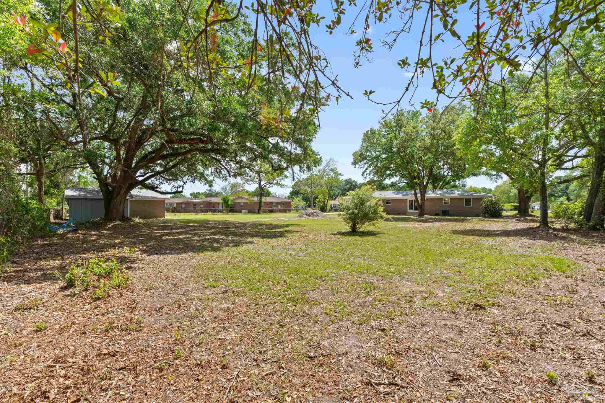 6114 Confederate Drive Pensacola FL 32503