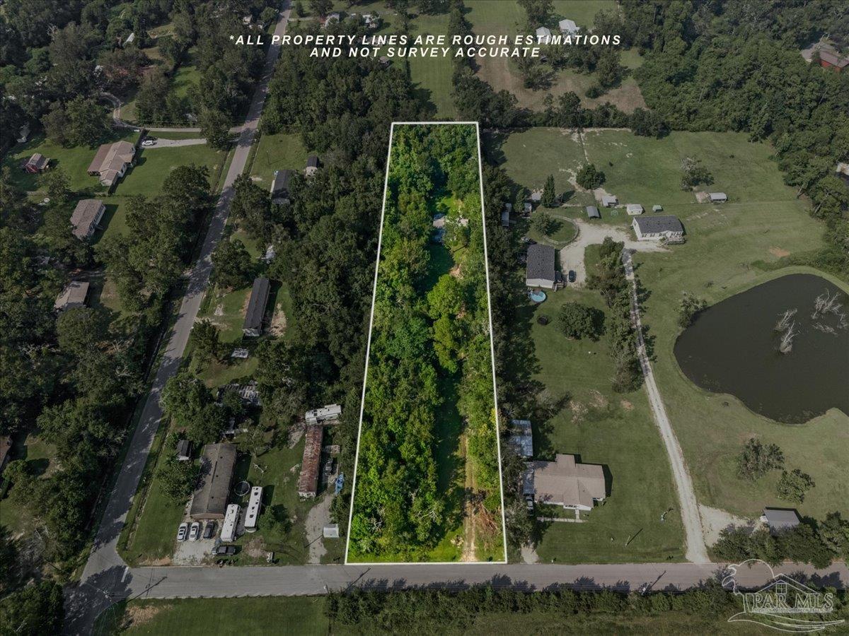 186 Desoto Road Cantonment FL 32533