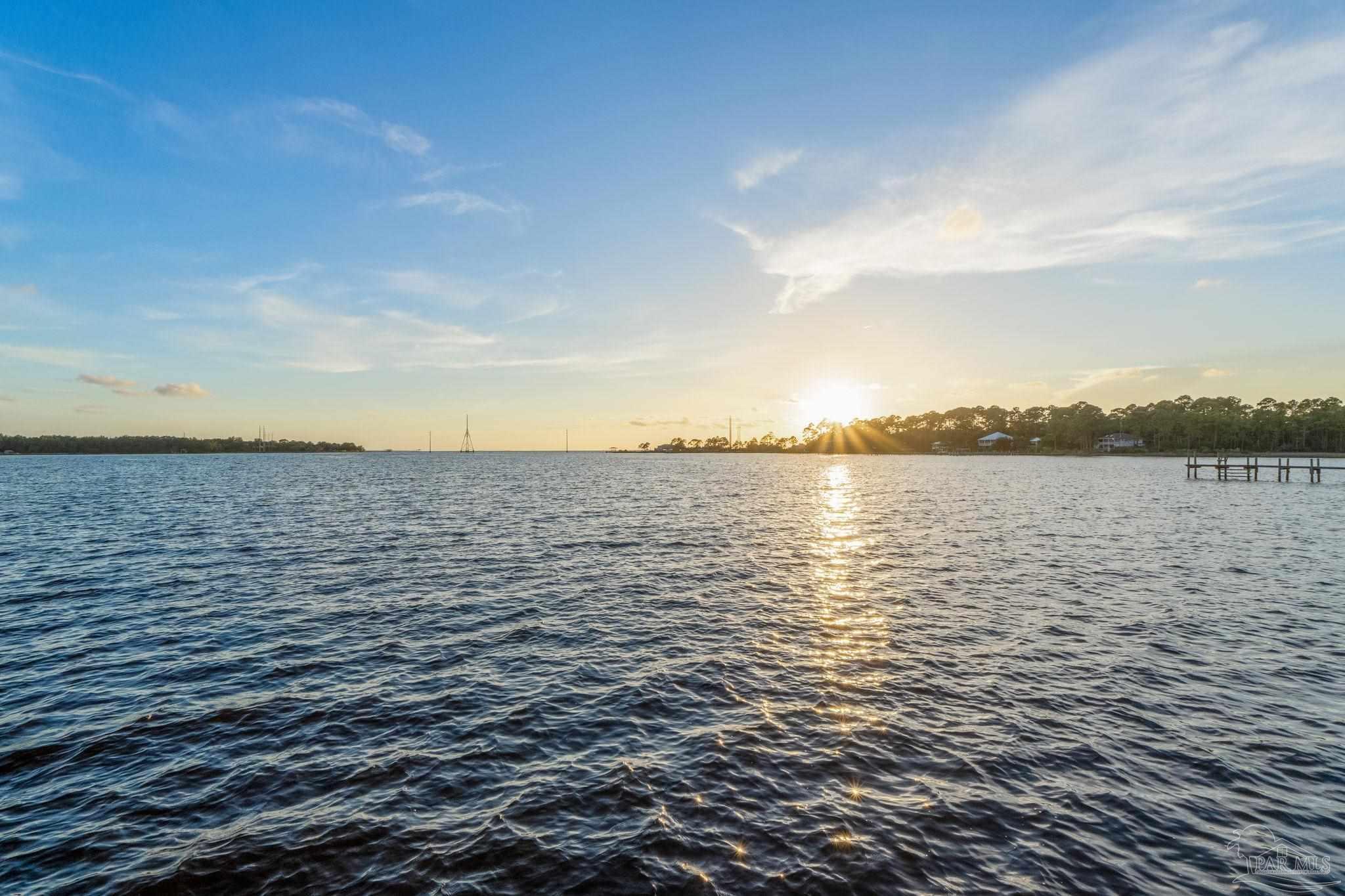 7107 Wells Avenue Navarre FL 32566