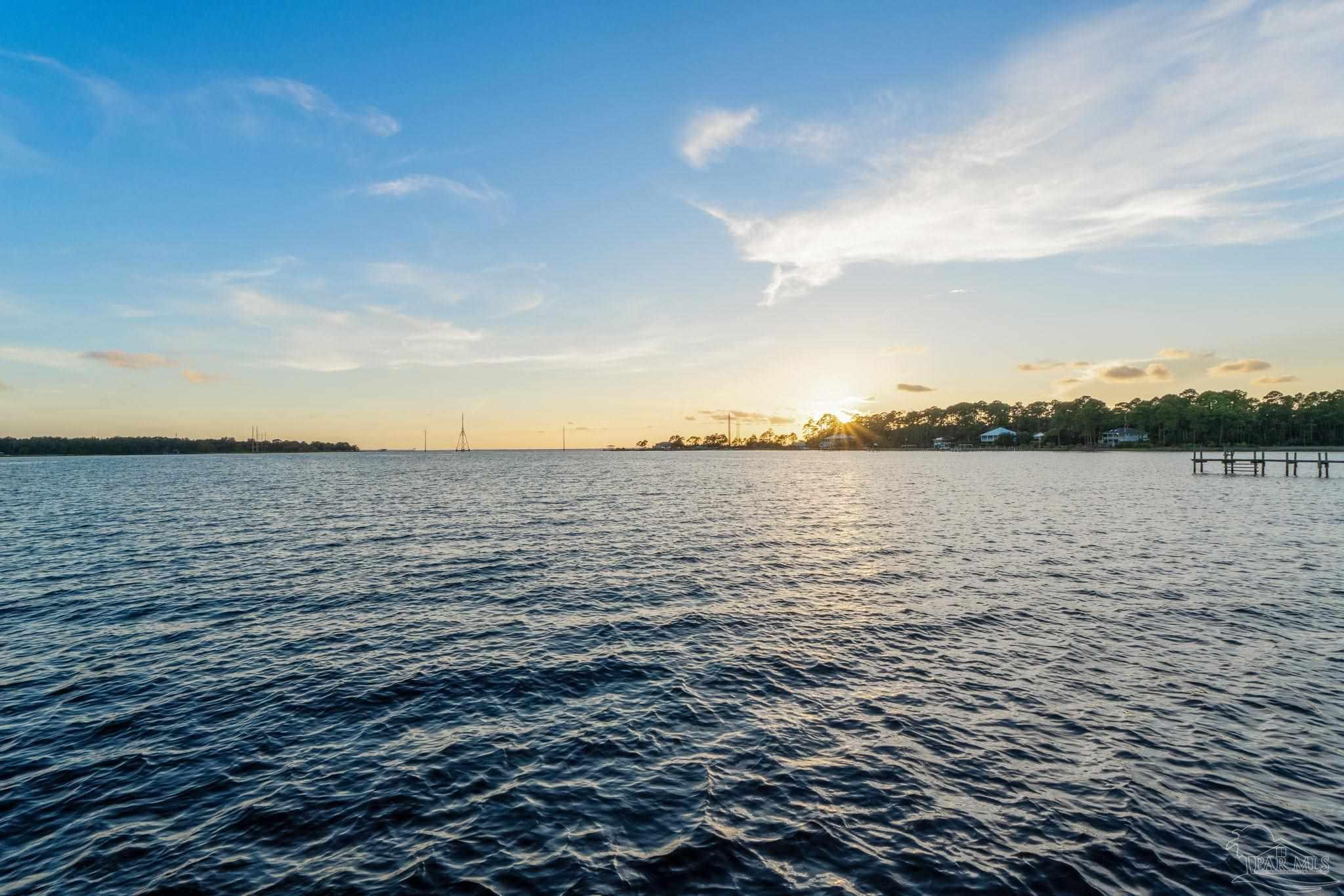 7107 Wells Avenue Navarre FL 32566