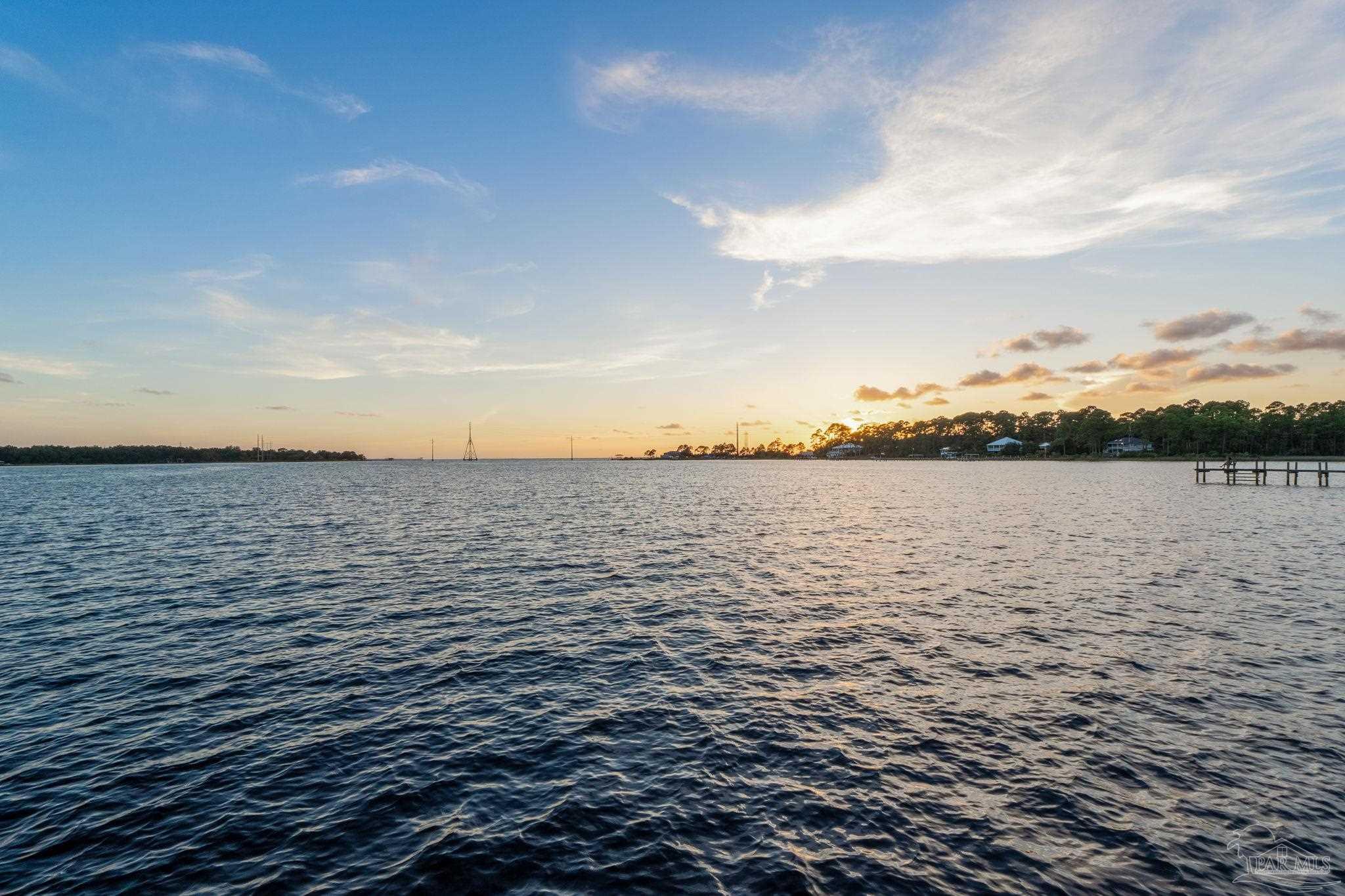 7107 Wells Avenue Navarre FL 32566