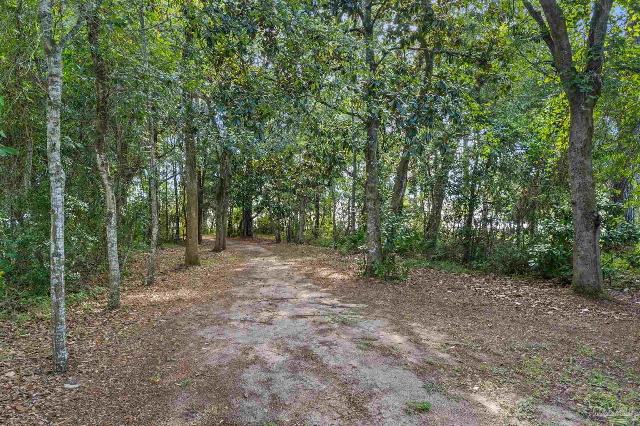 7107 Wells Avenue Navarre FL 32566