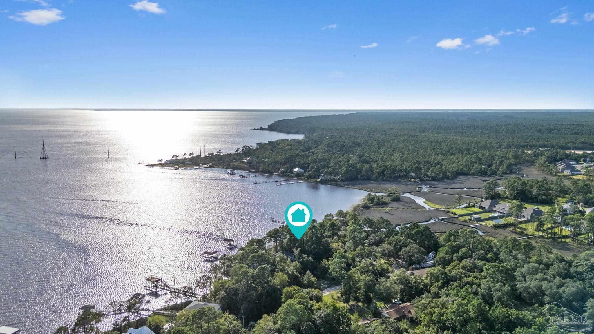 7107 Wells Avenue Navarre FL 32566