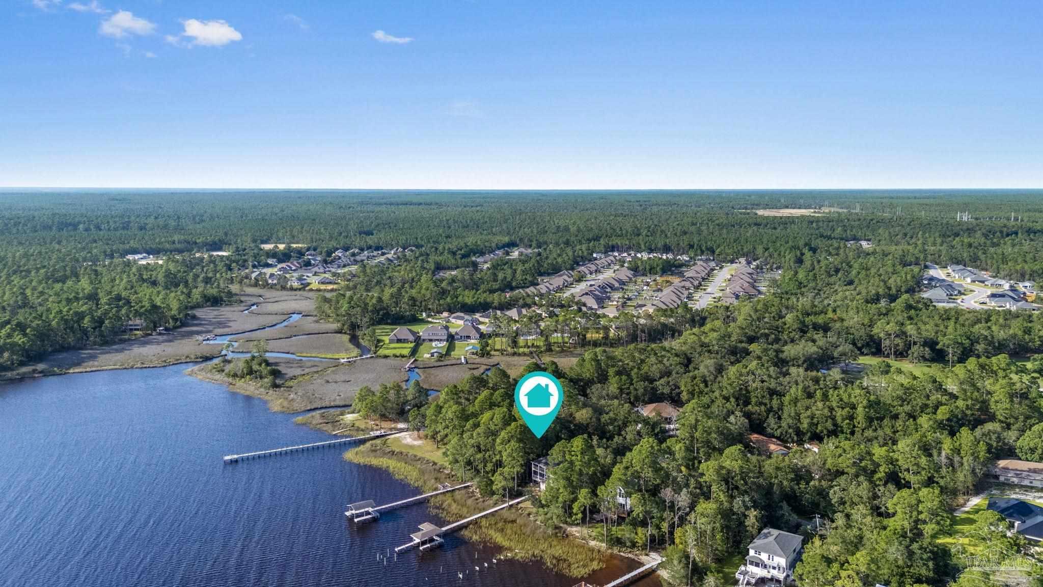 7107 Wells Avenue Navarre FL 32566