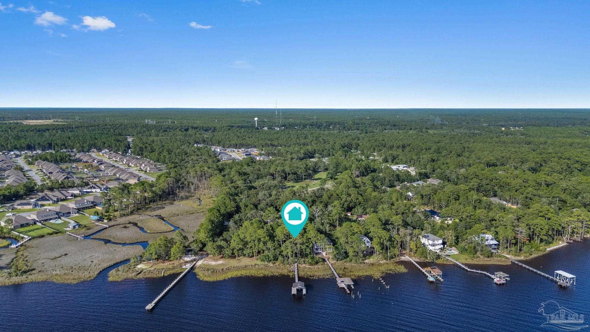 7107 Wells Avenue Navarre FL 32566