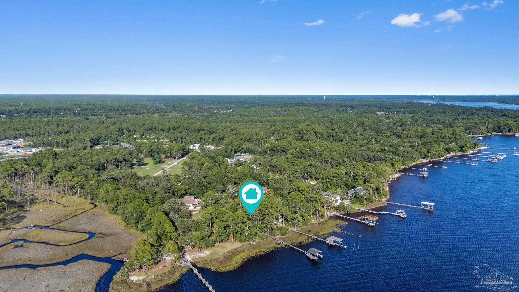 7107 Wells Avenue Navarre FL 32566
