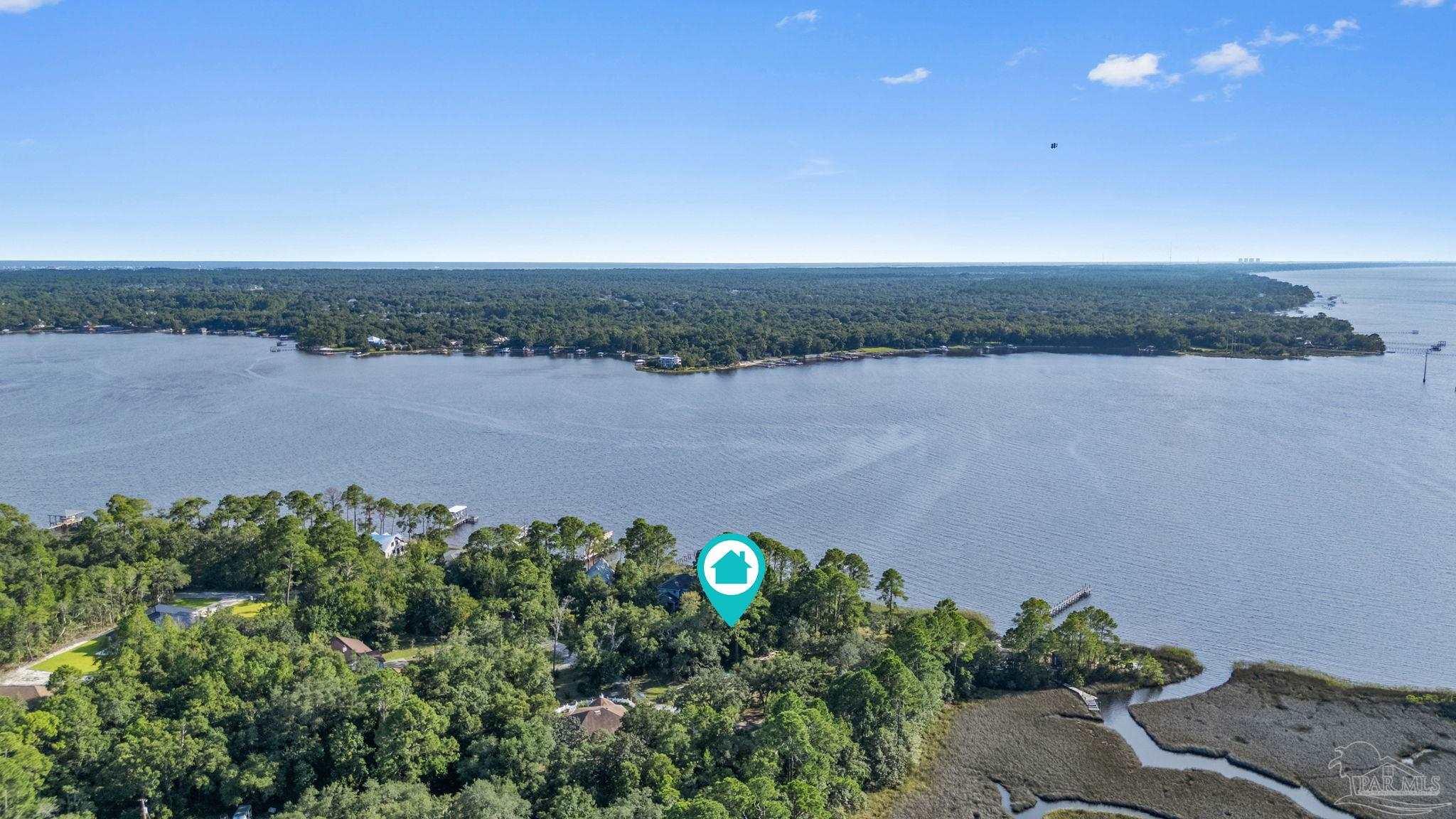 7107 Wells Avenue Navarre FL 32566