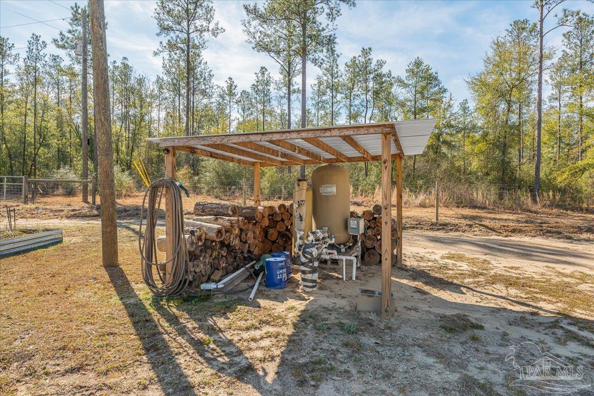 5565 Highway 178 Milton FL 32570
