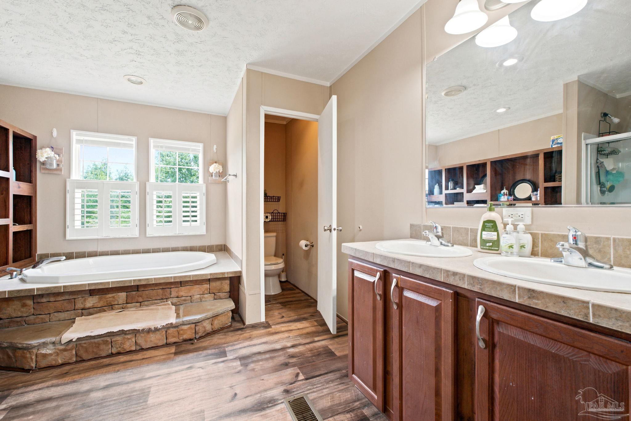 439 Woodpecker Lane Holt FL 32564