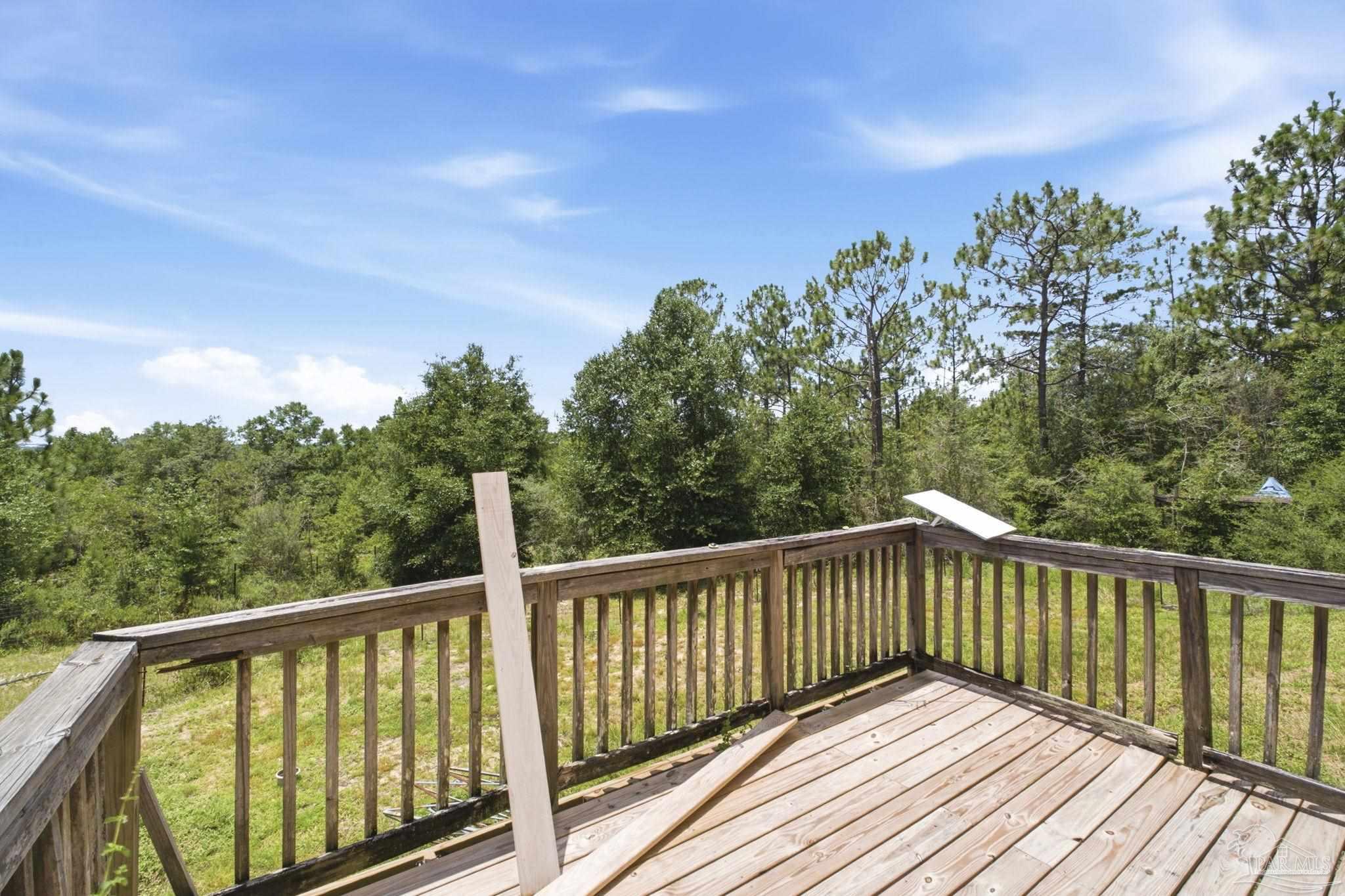 439 Woodpecker Lane Holt FL 32564