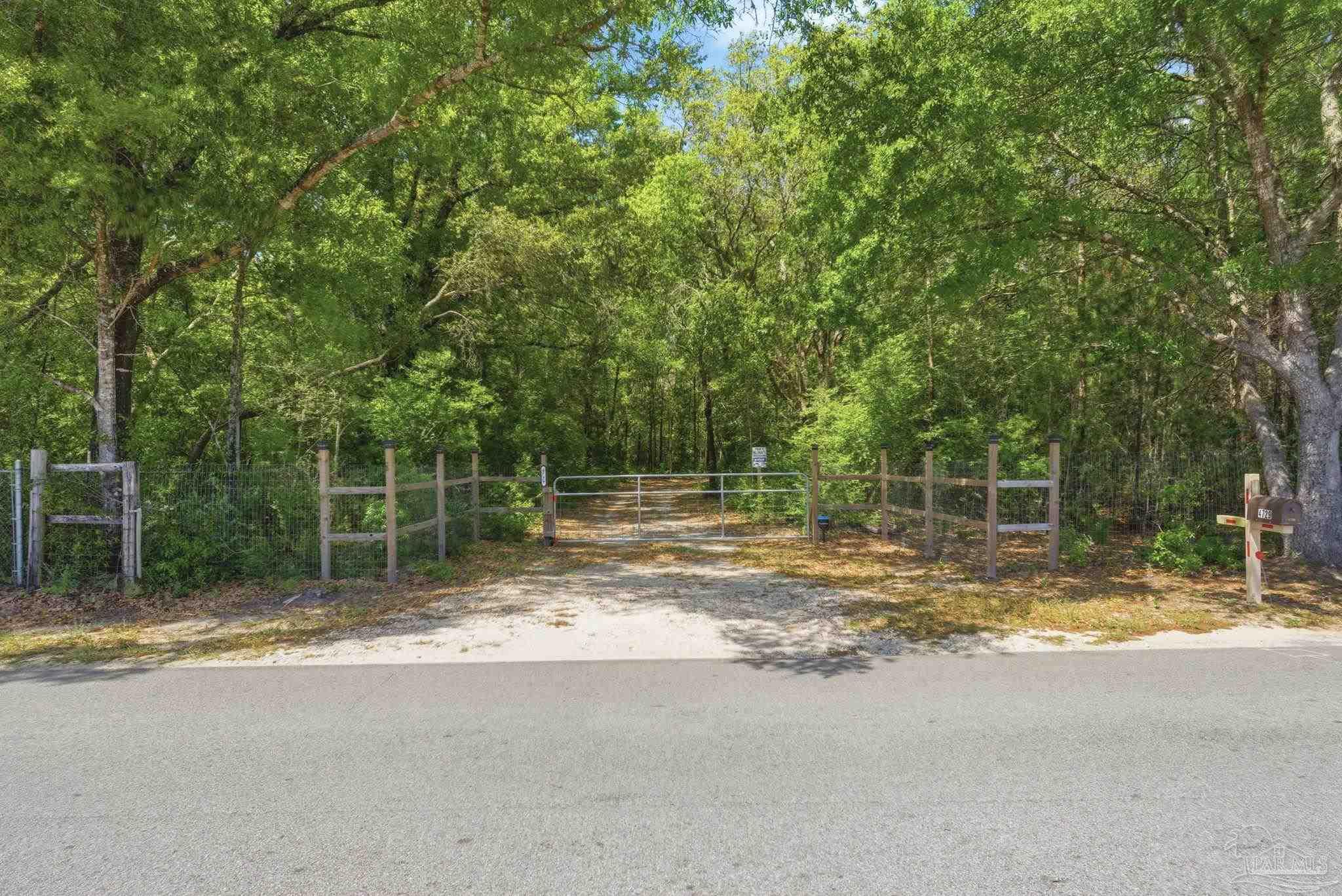 4729 Nichols Creek Road Milton FL 32583