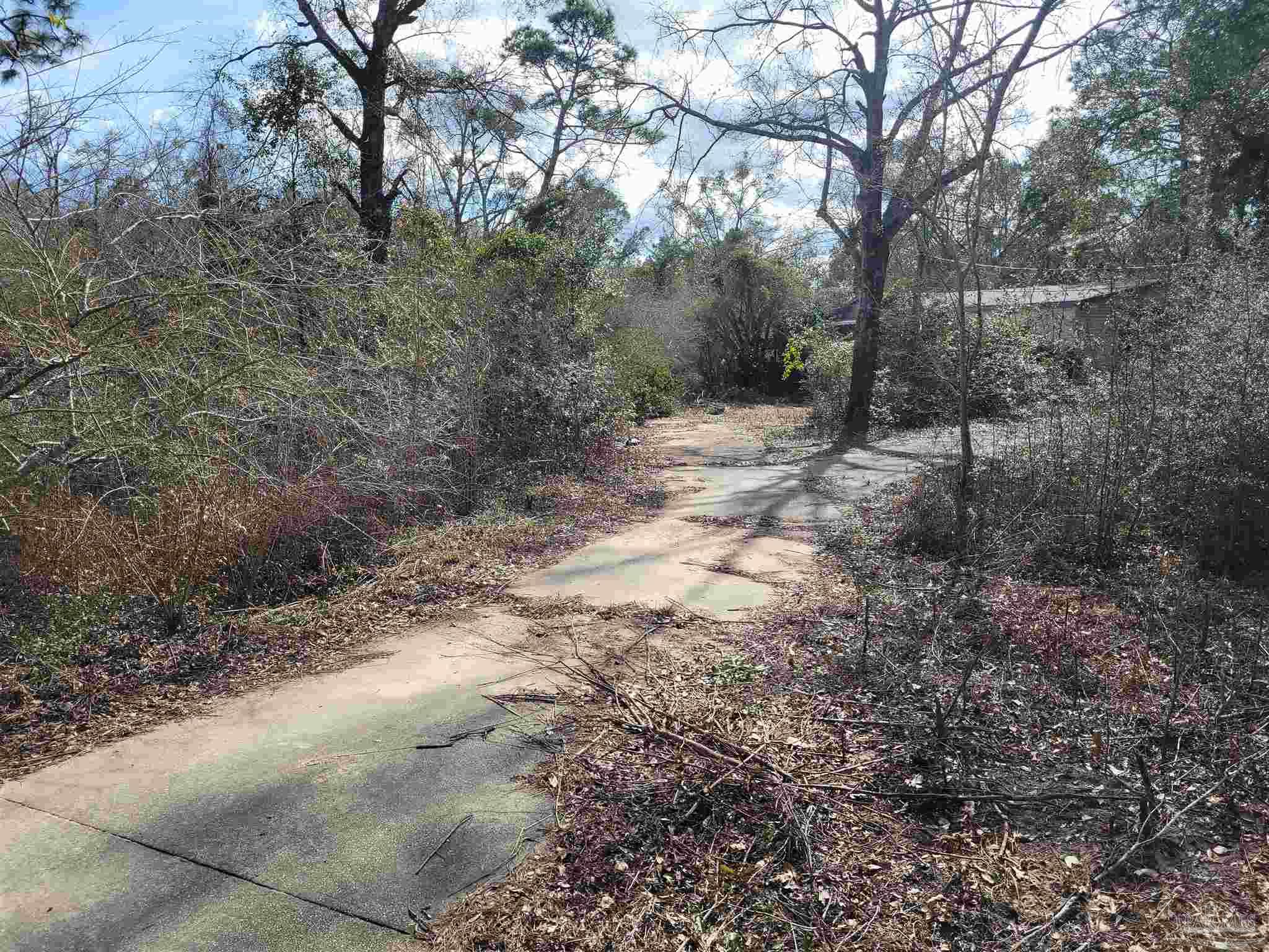 241 S Highway 97 Cantonment FL 32533