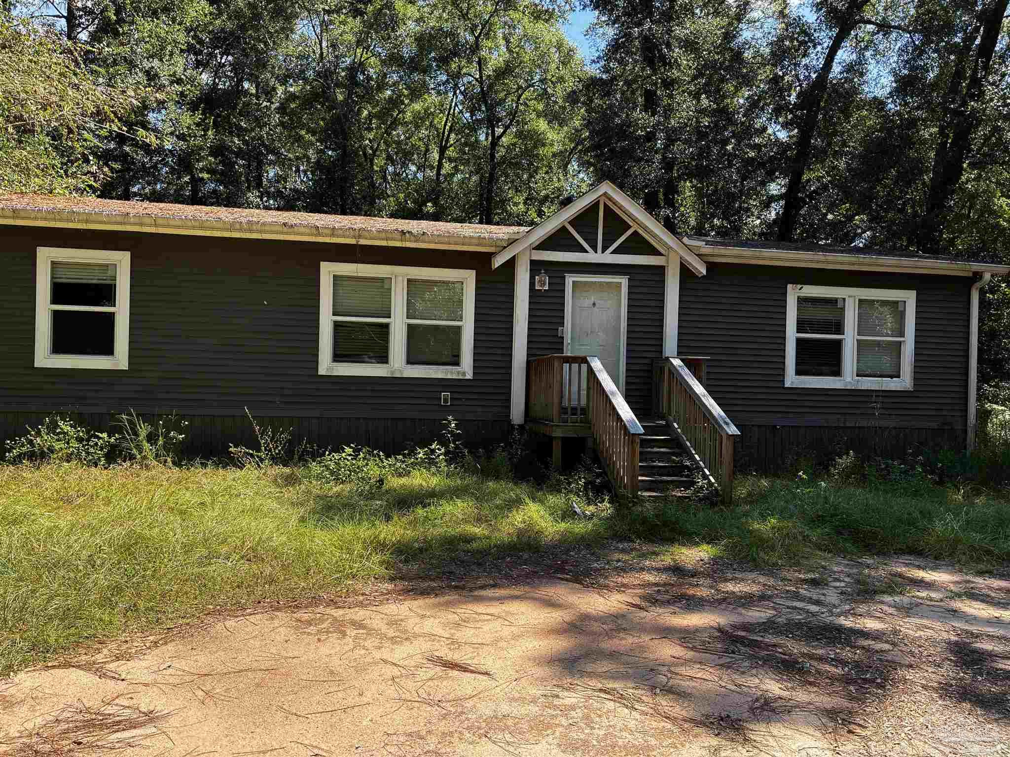 4679 Liberty Boulevard Holt FL 32564