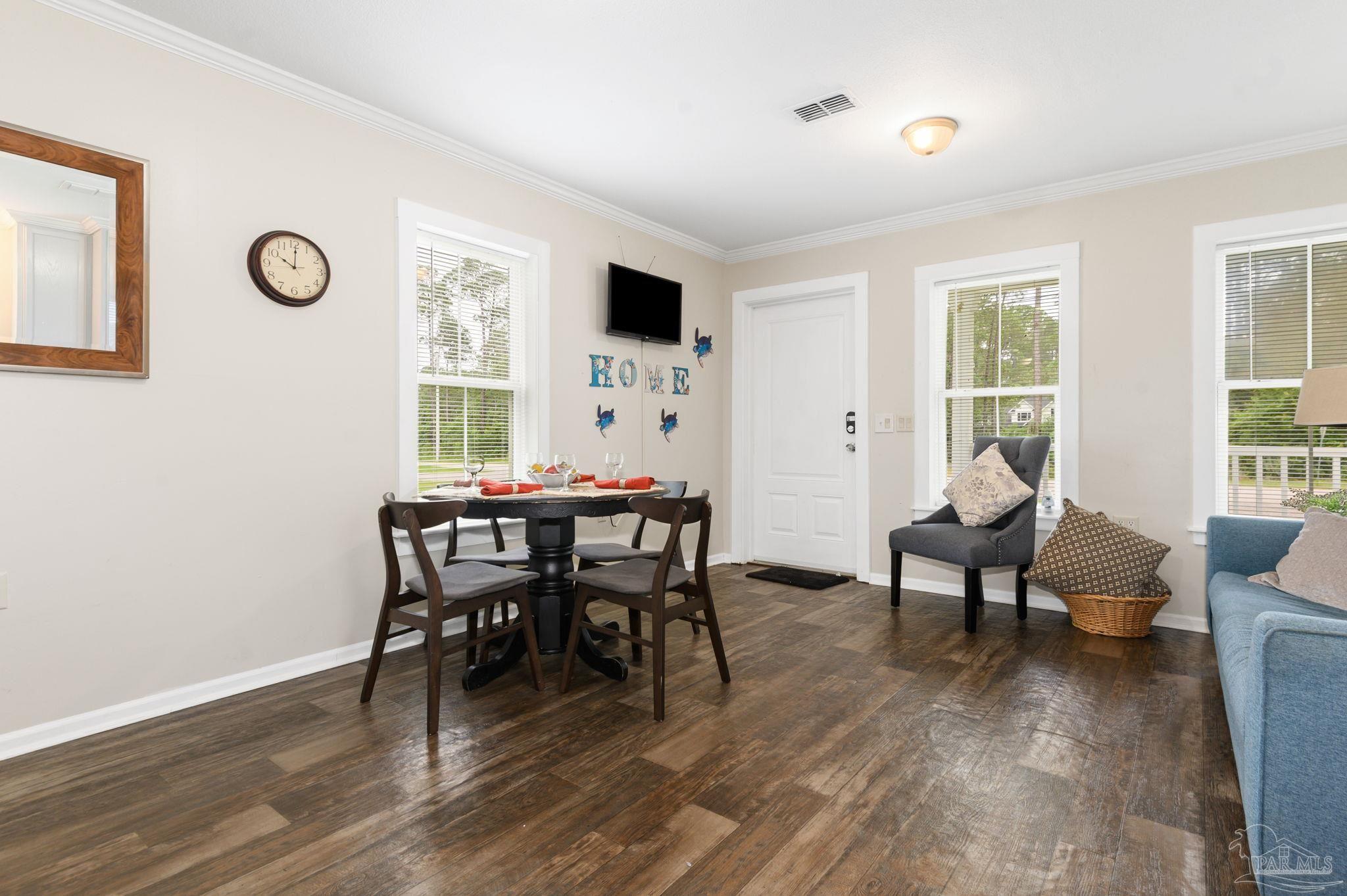 9433 Gulf Beach Highway Pensacola FL 32507