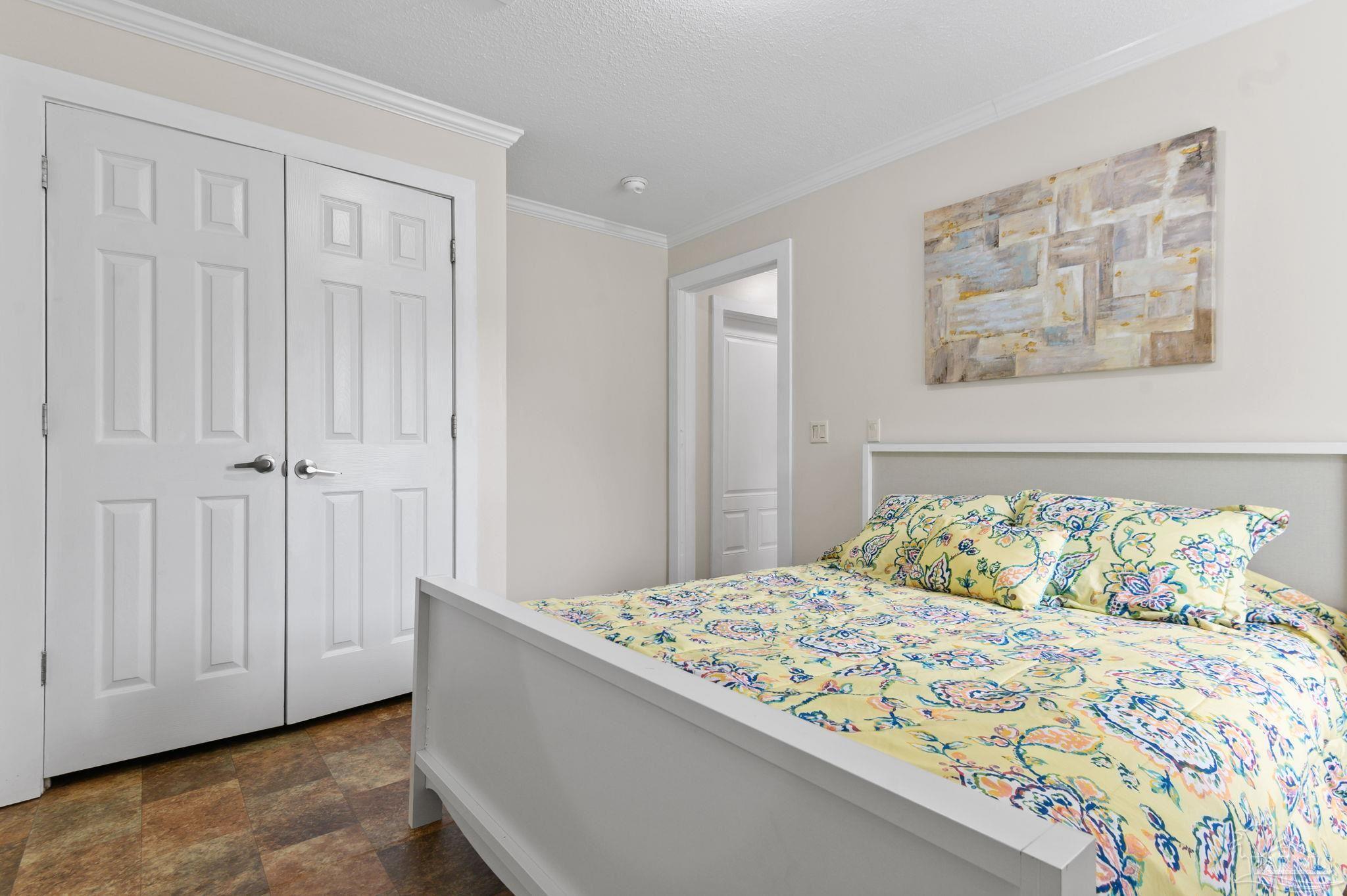 9433 Gulf Beach Highway Pensacola FL 32507