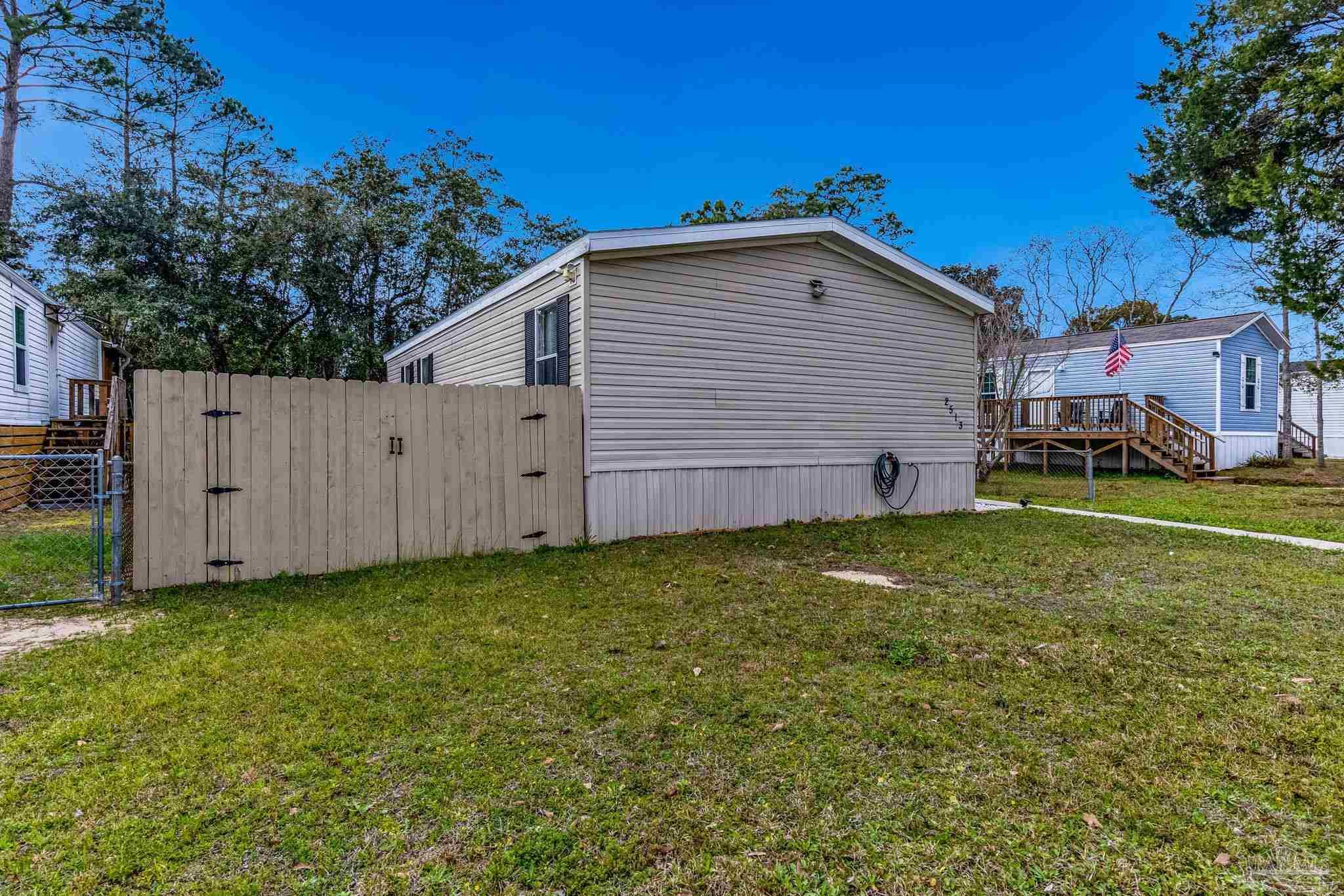 2513 San Juan Grande Pensacola FL 32507