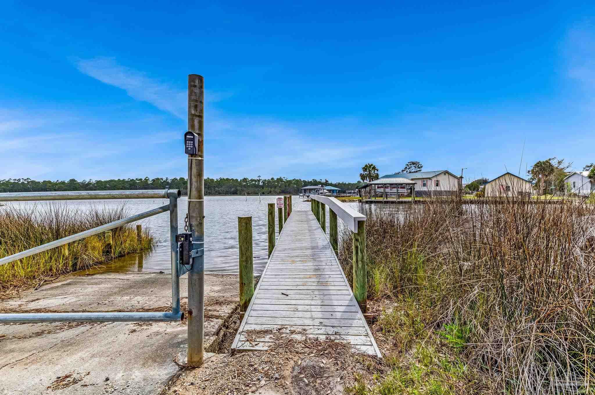 2513 San Juan Grande Pensacola FL 32507