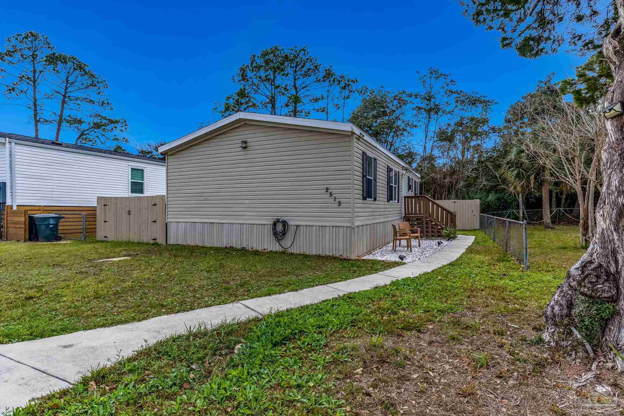 2513 San Juan Grande Pensacola FL 32507