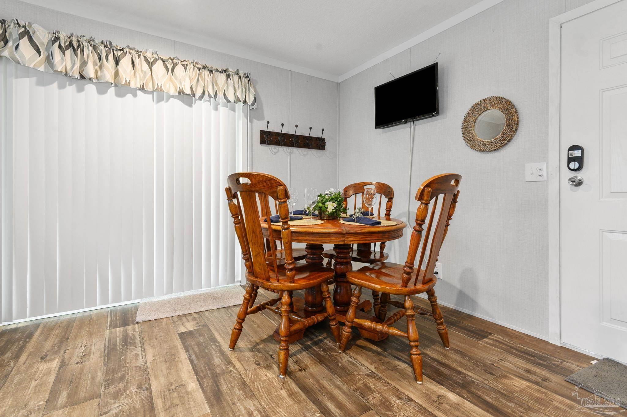 9429 Gulf Beach Highway Pensacola FL 32507