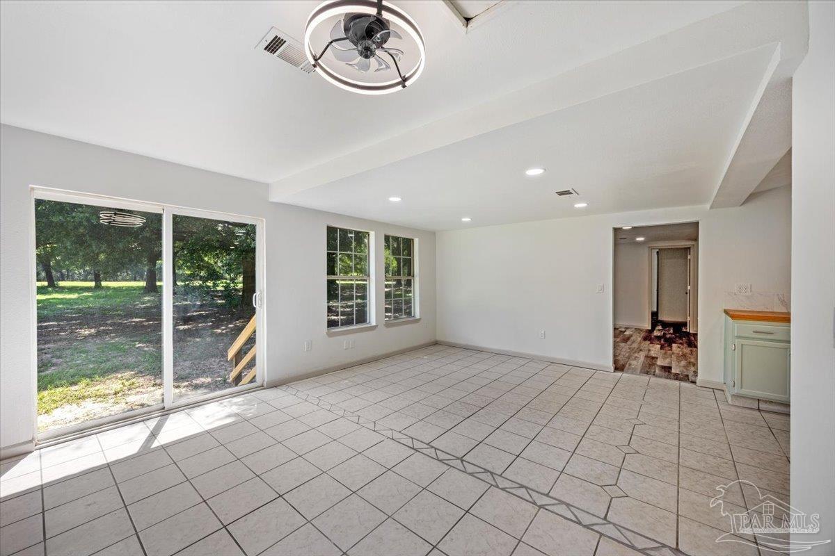 12400 Wildlife Road Holt FL 32564