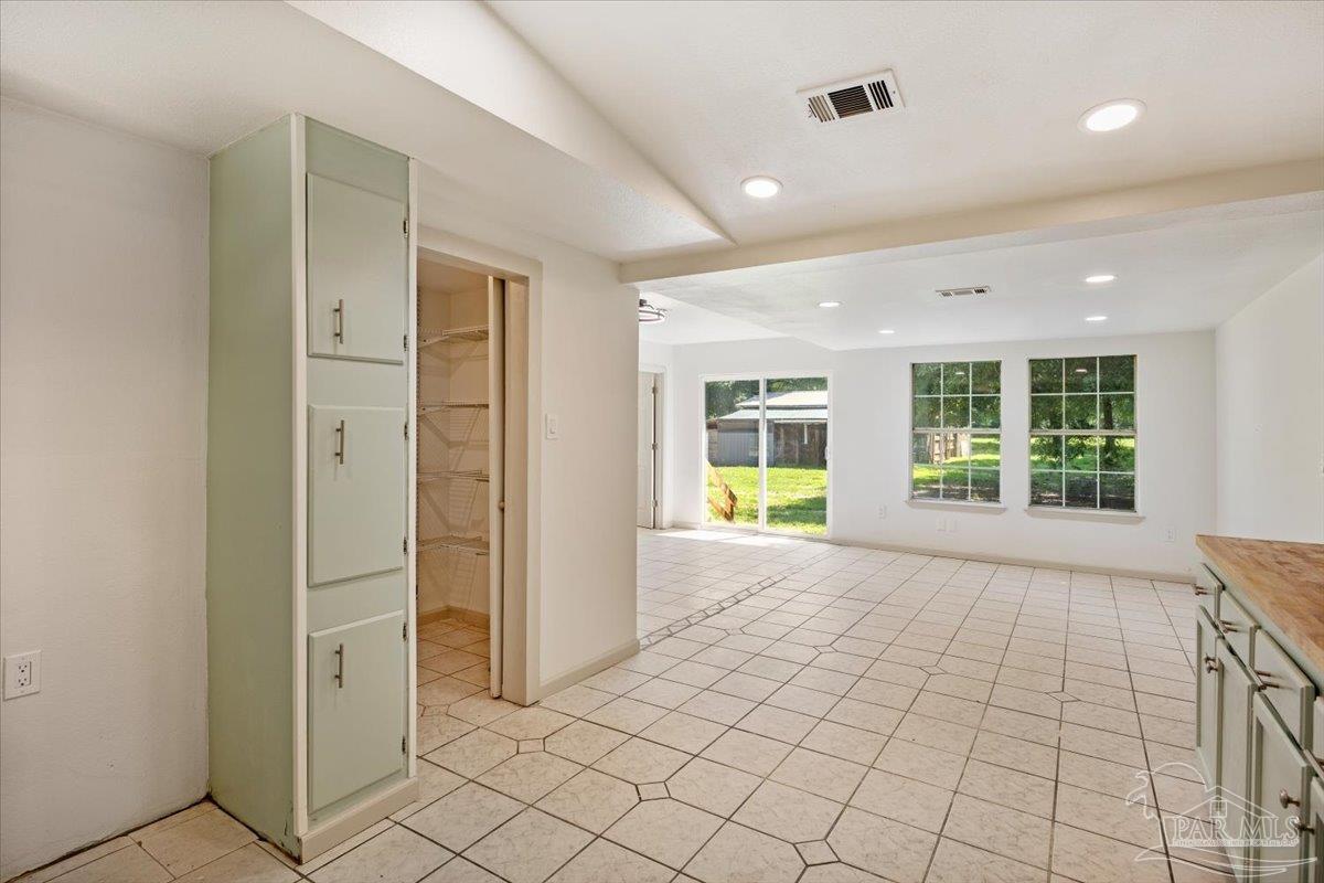 12400 Wildlife Road Holt FL 32564